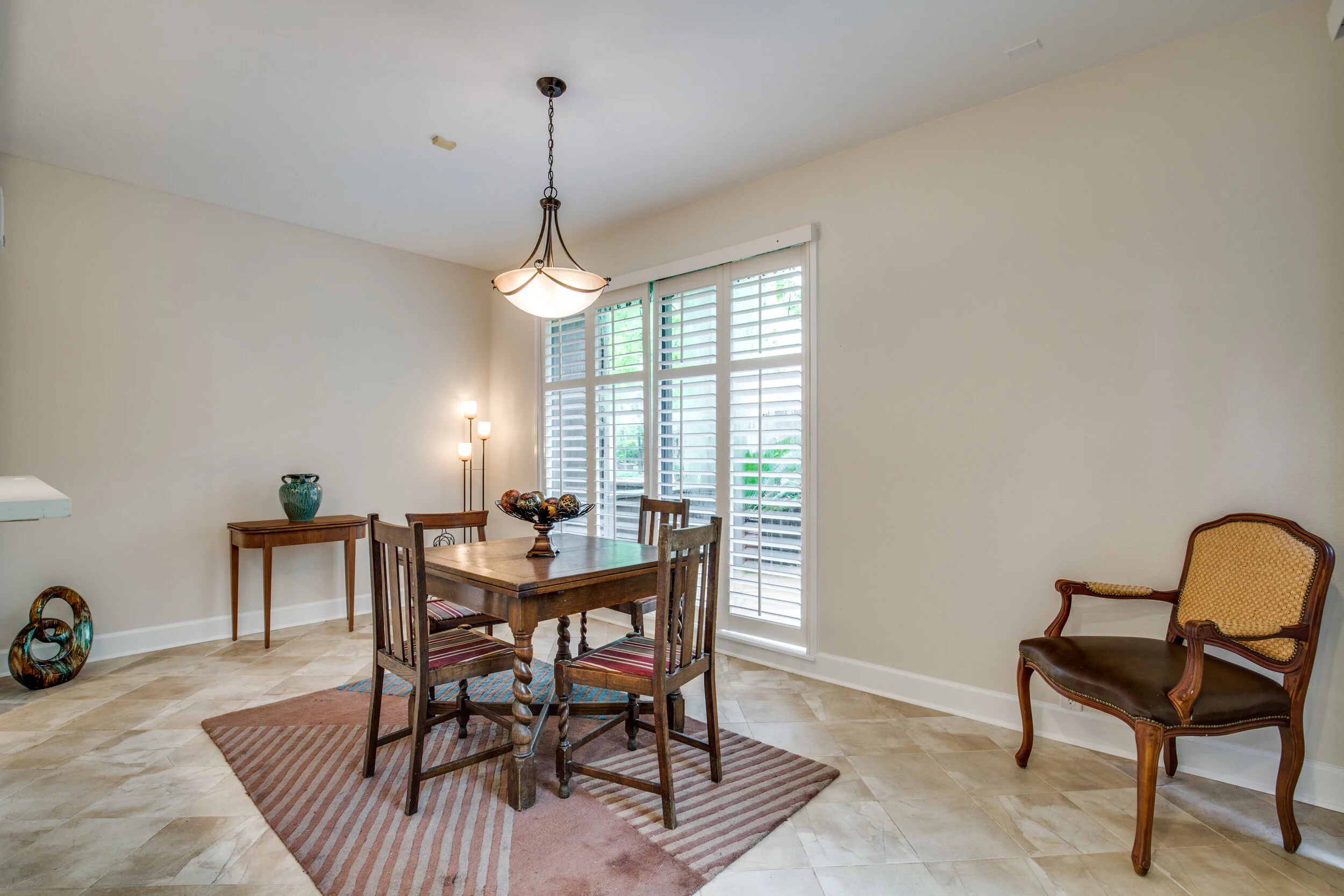 95-litchfield-ln-houston-tx-High-Res-13.jpg