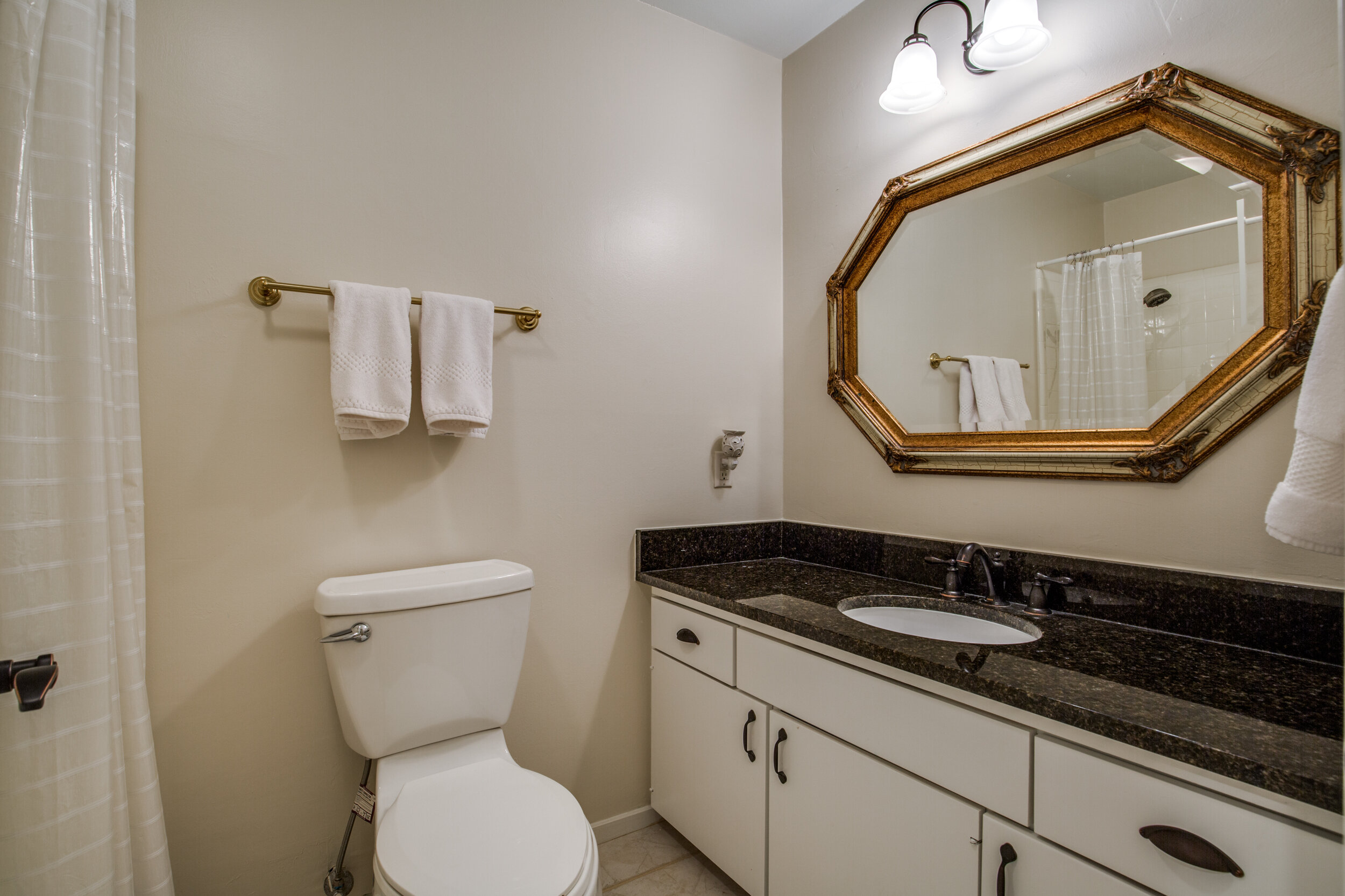 95-litchfield-ln-houston-tx-High-Res-26.jpg