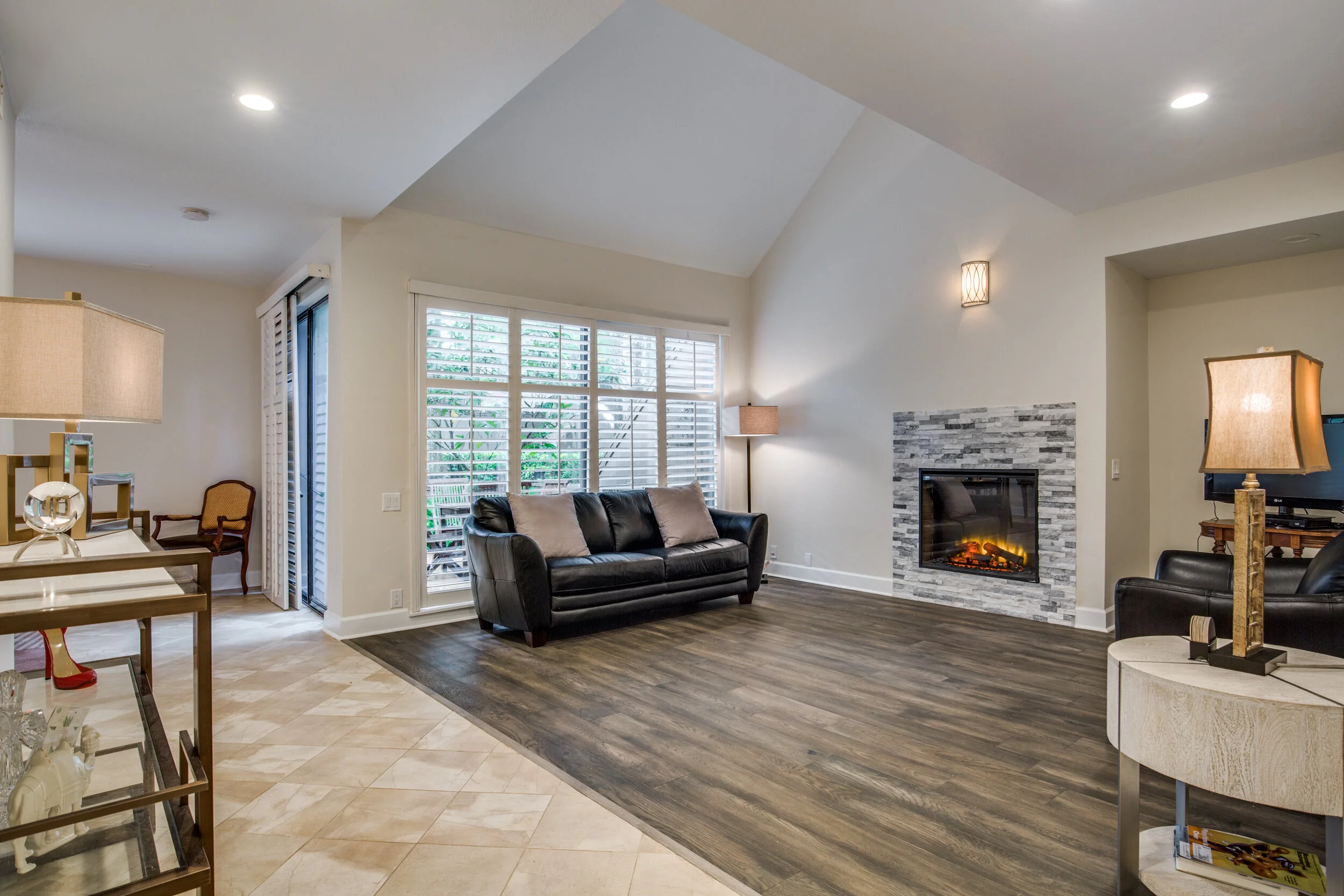 95-litchfield-ln-houston-tx-High-Res-10.jpg