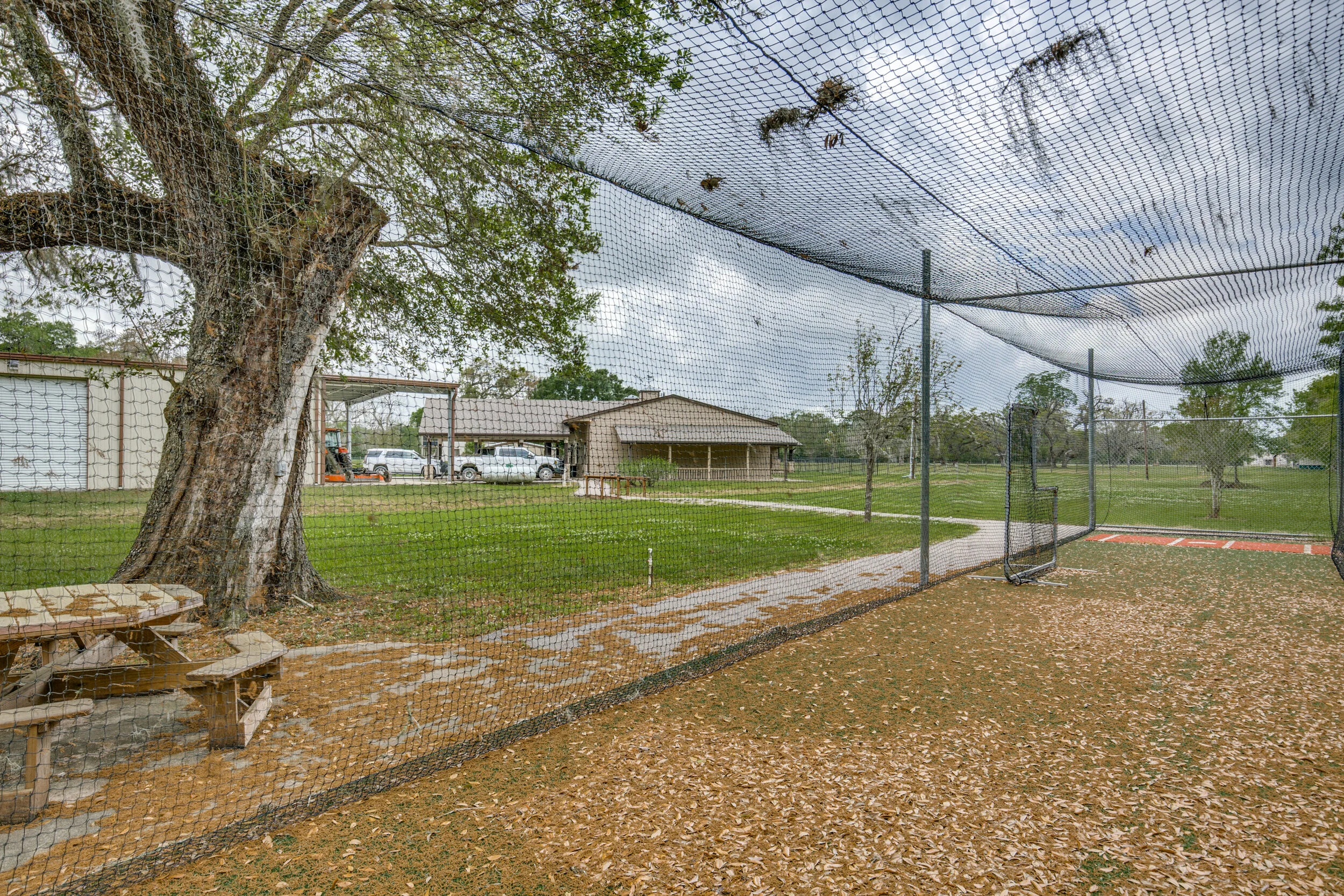 100-collins-lake-rd-angleton-tx-High-Res-36.jpg
