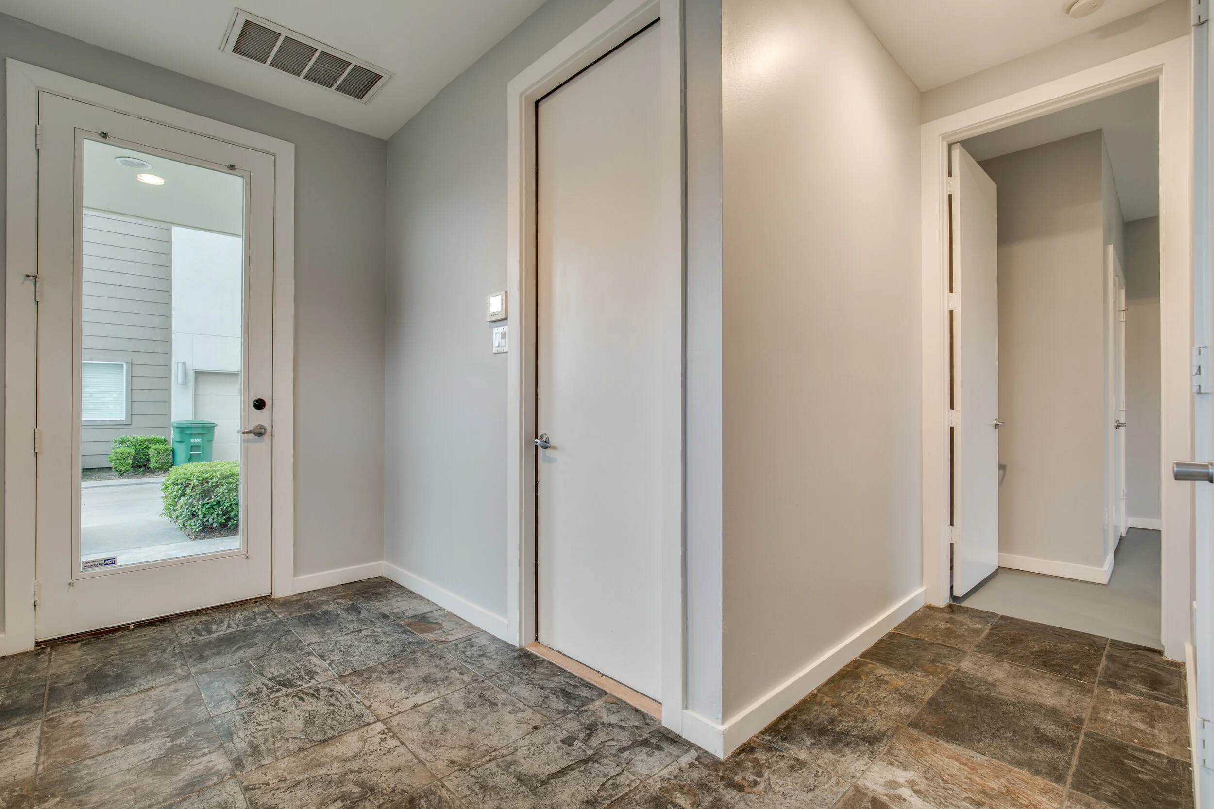 2236-leeland-st-houston-tx-High-Res-7.jpg