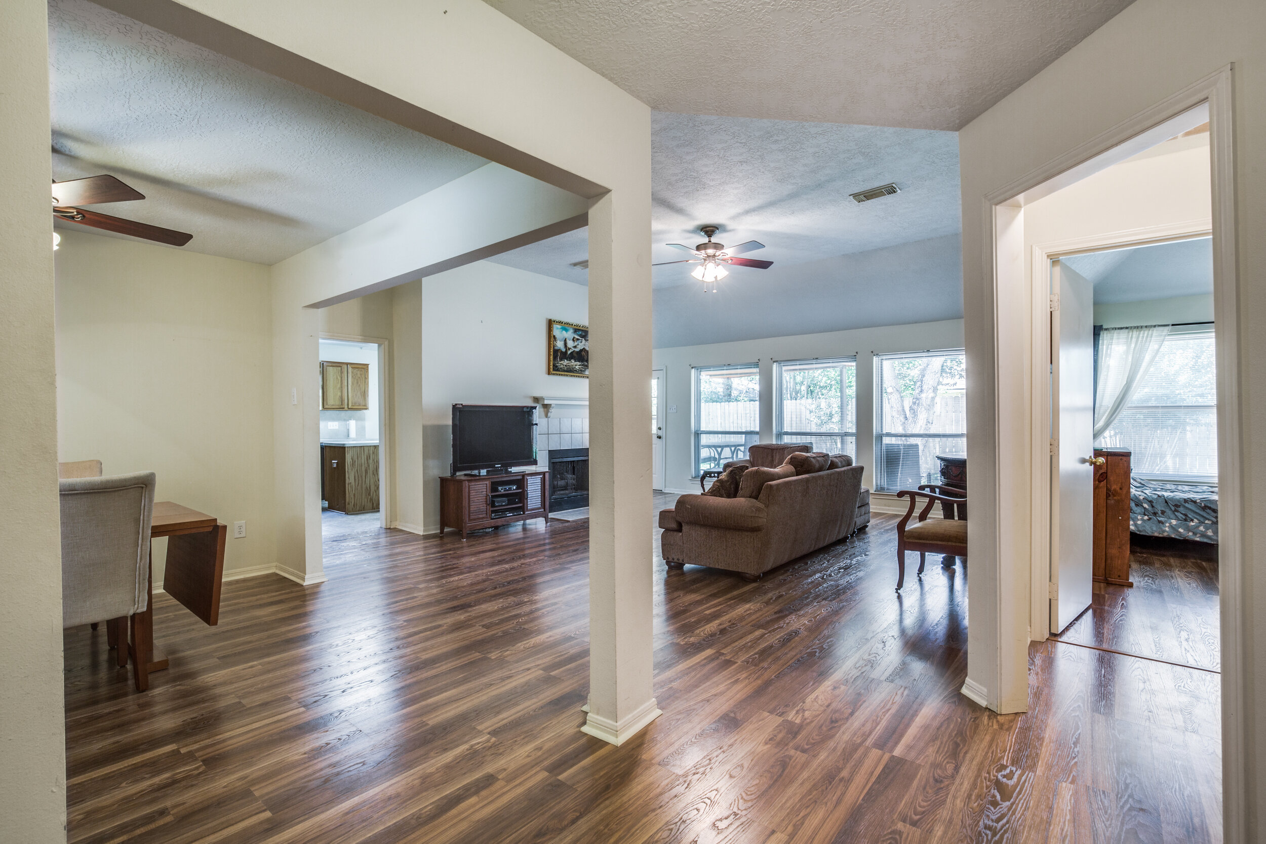 2126-westminister-st-pearland-tx-High-Res-5.jpg