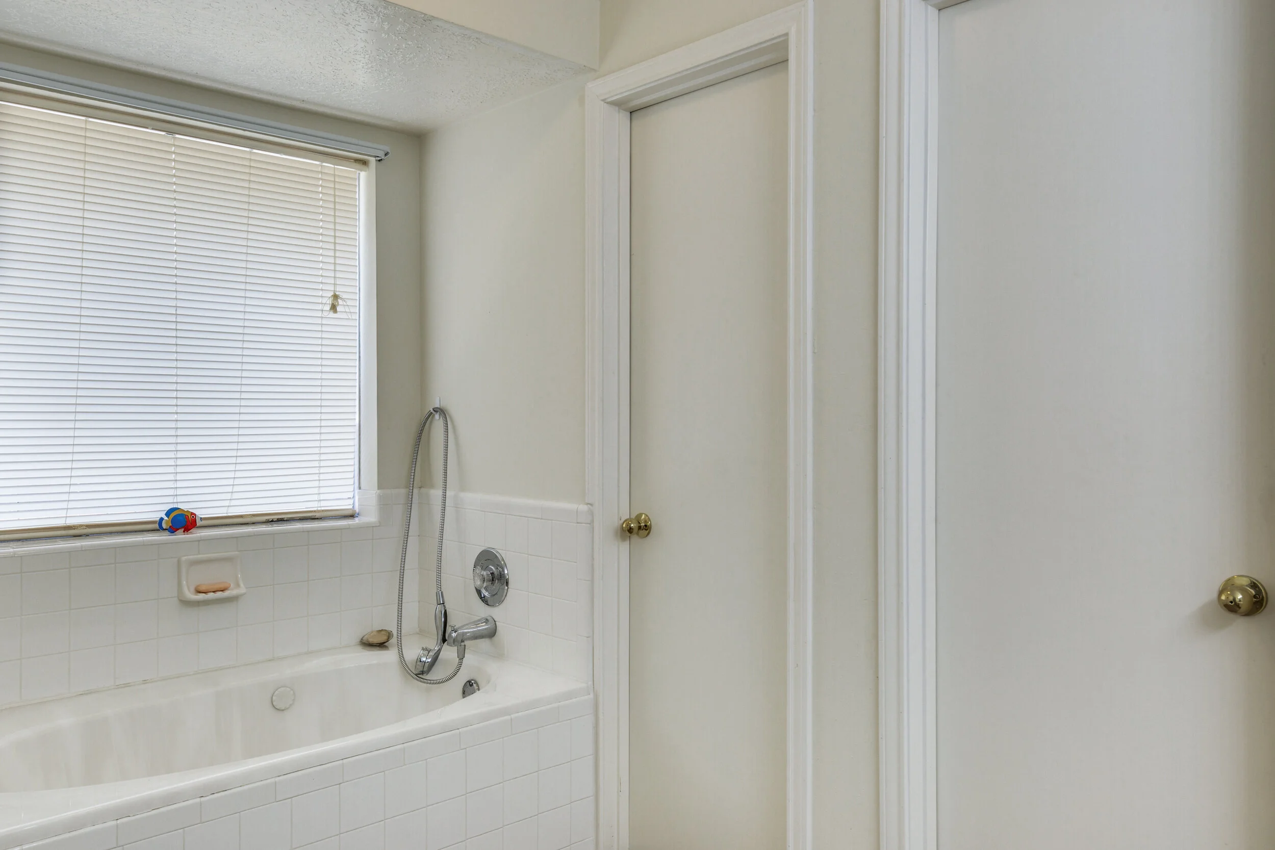 2126-westminister-st-pearland-tx-High-Res-22.jpg