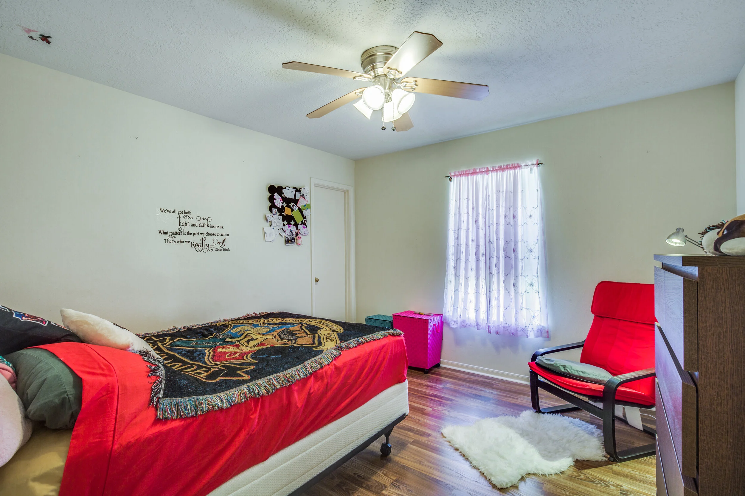 2126-westminister-st-pearland-tx-High-Res-23.jpg