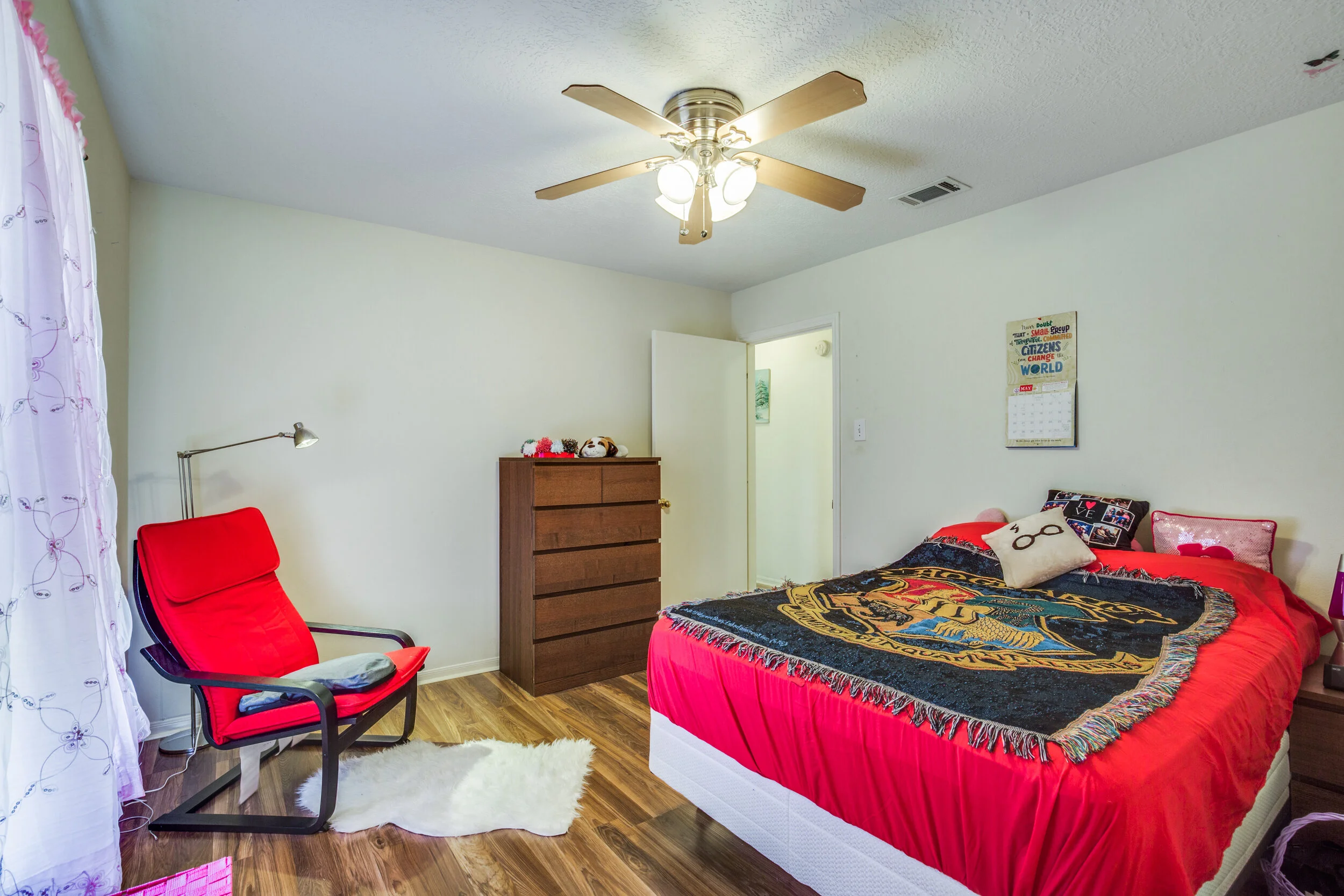 2126-westminister-st-pearland-tx-High-Res-24.jpg