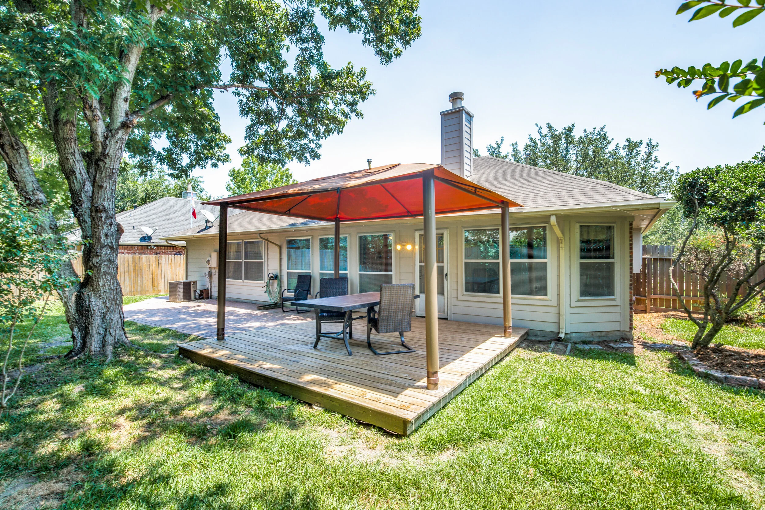 2126-westminister-st-pearland-tx-High-Res-30.jpg