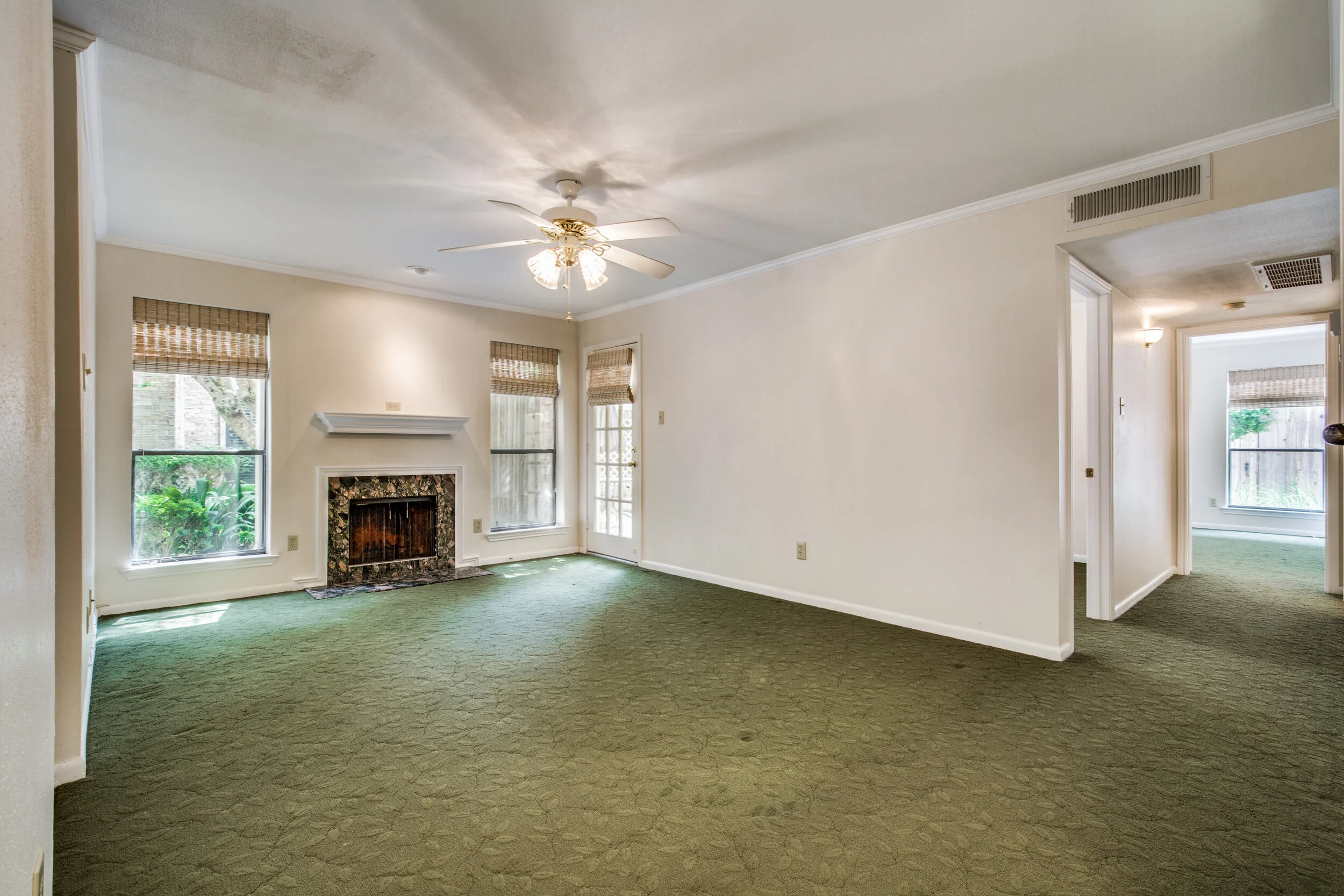 1601-s-shepherd-dr-houston-tx-127-High-Res-14.jpg