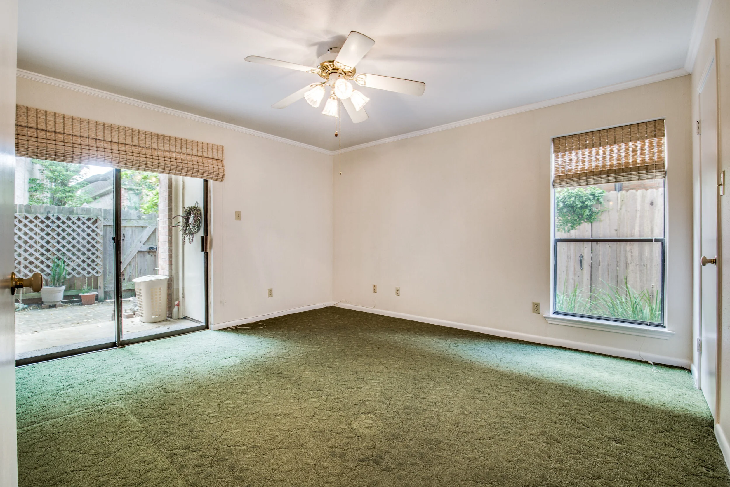1601-s-shepherd-dr-houston-tx-127-High-Res-16.jpg
