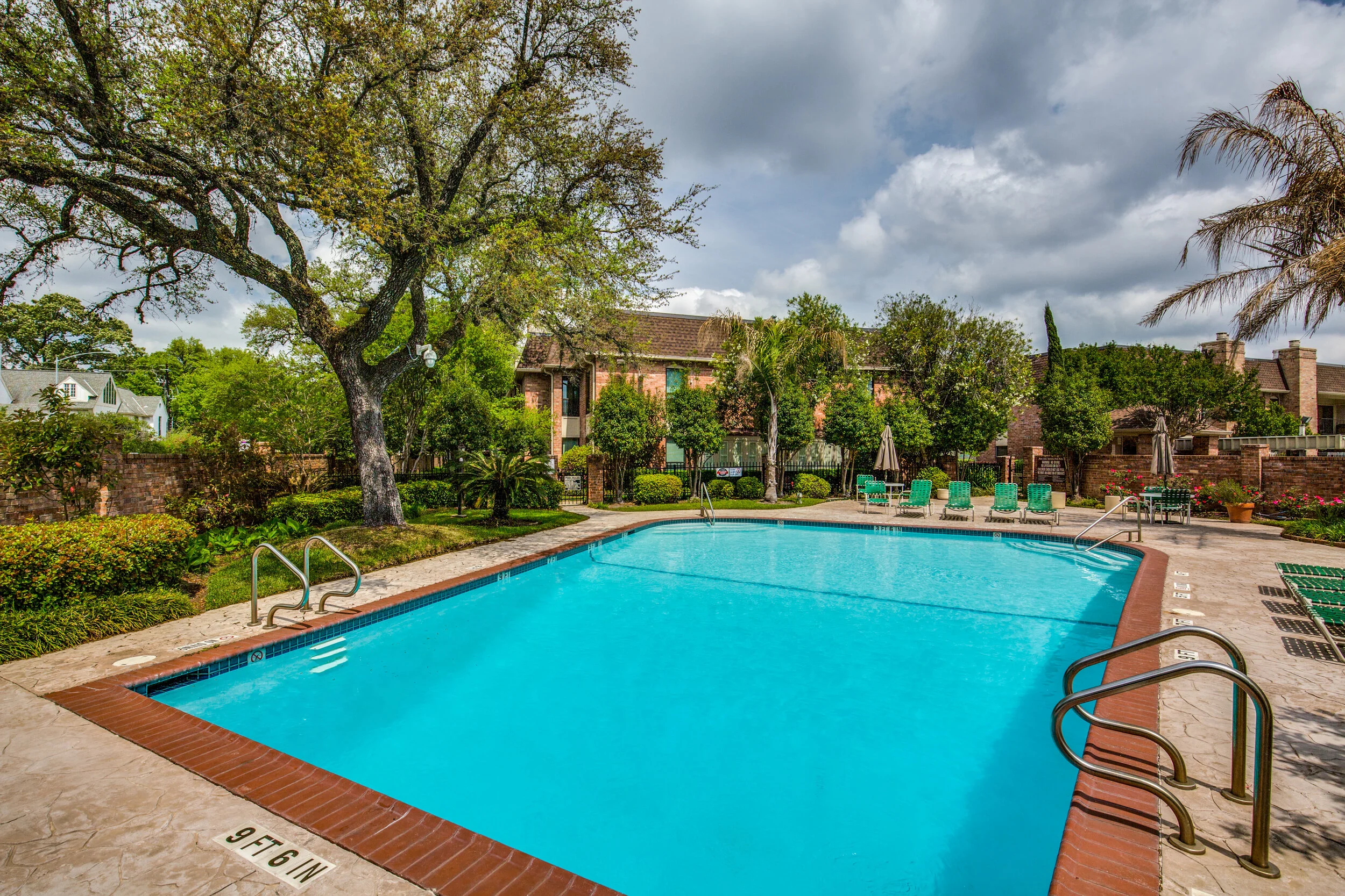 1601-s-shepherd-dr-houston-tx-127-High-Res-28.jpg