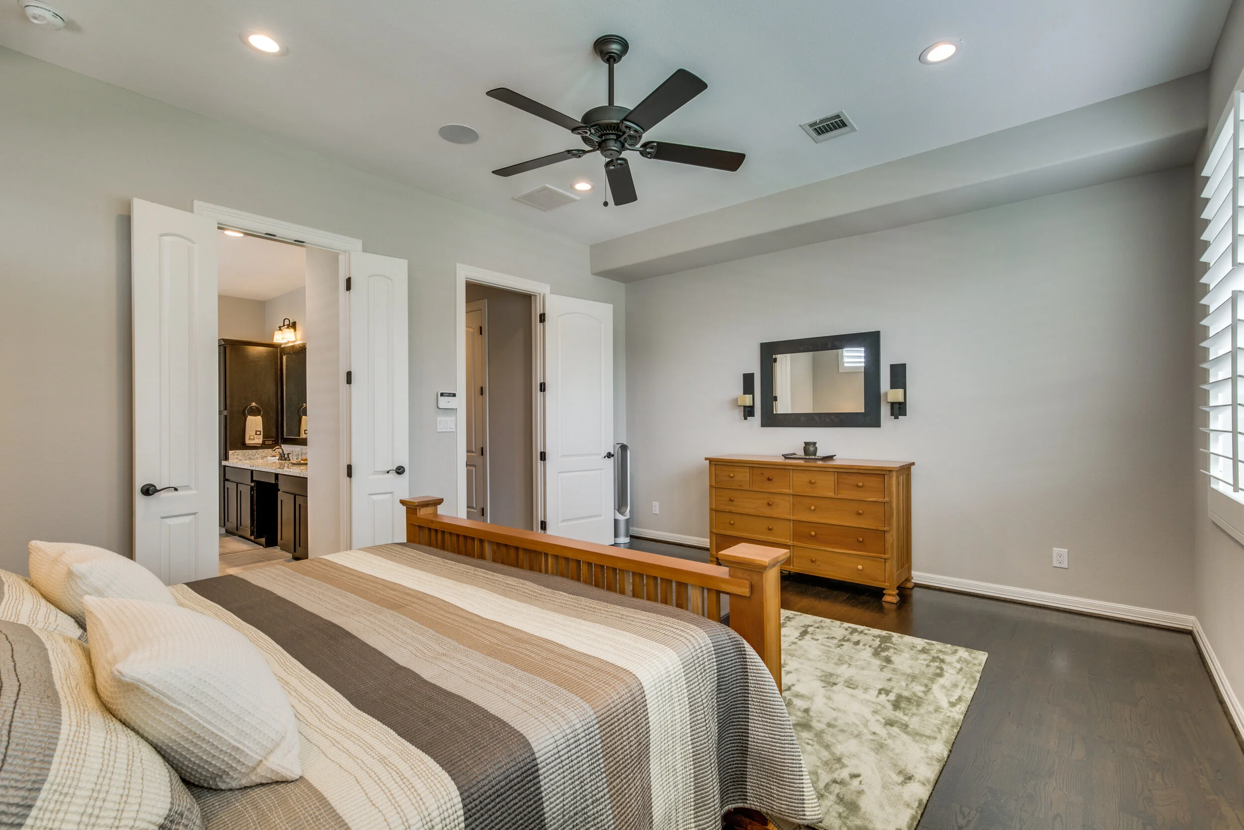 1044-e-29th-st-houston-tx-a-High-Res-22.jpg