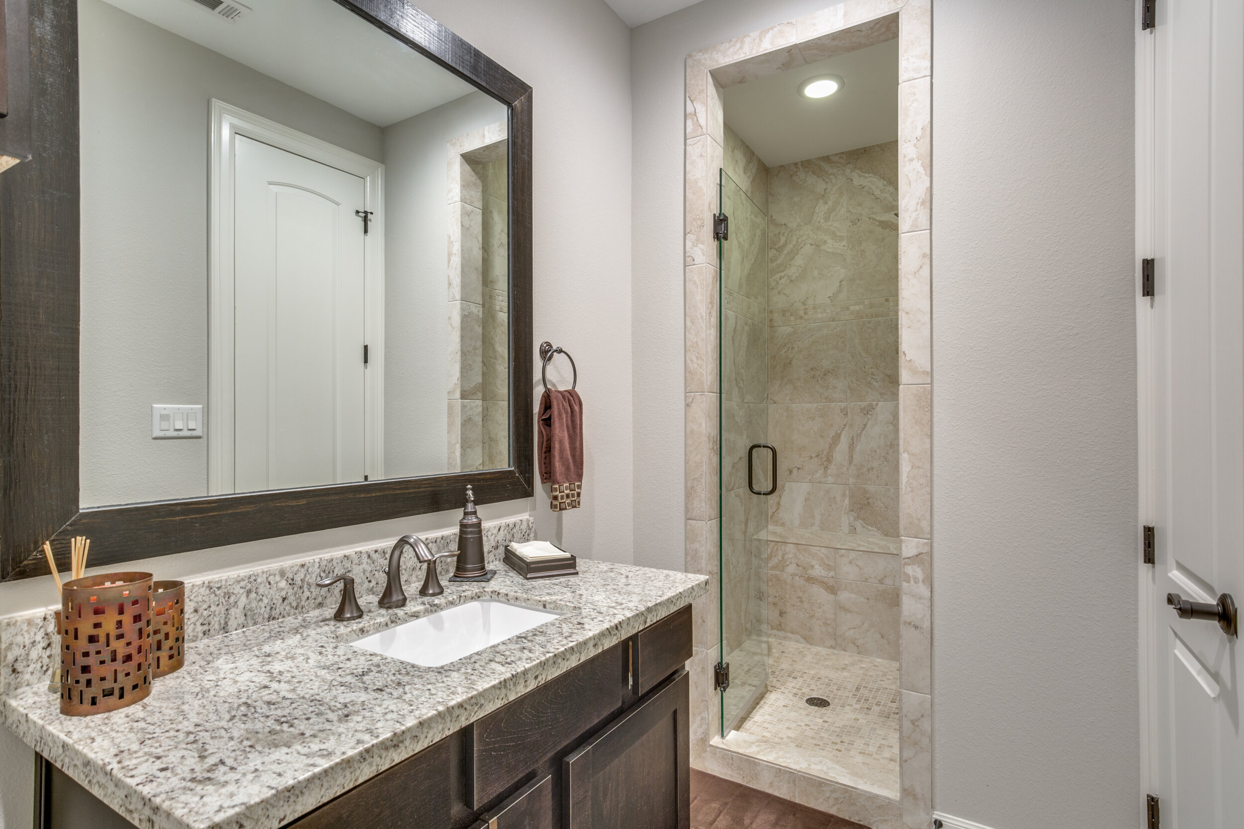1044-e-29th-st-houston-tx-a-High-Res-24.jpg