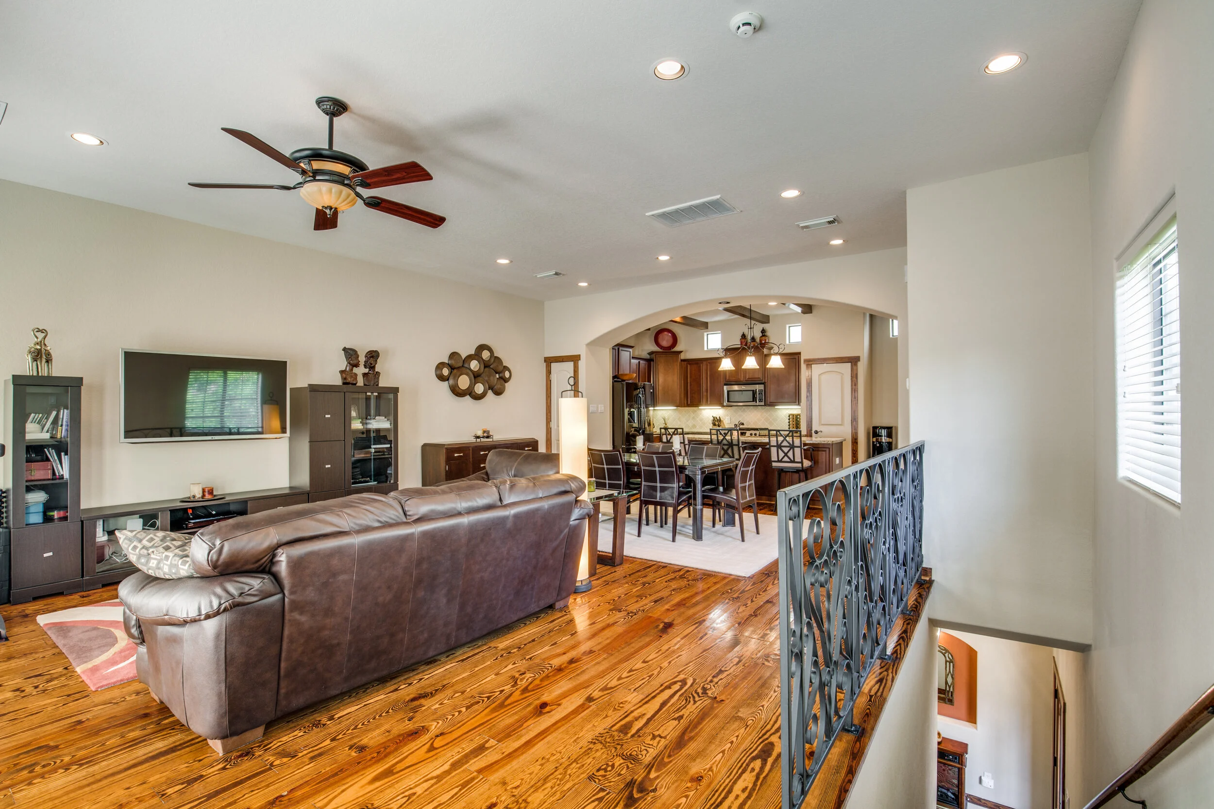 1001-w-21st-st-houston-tx-4-High-Res-9.jpg