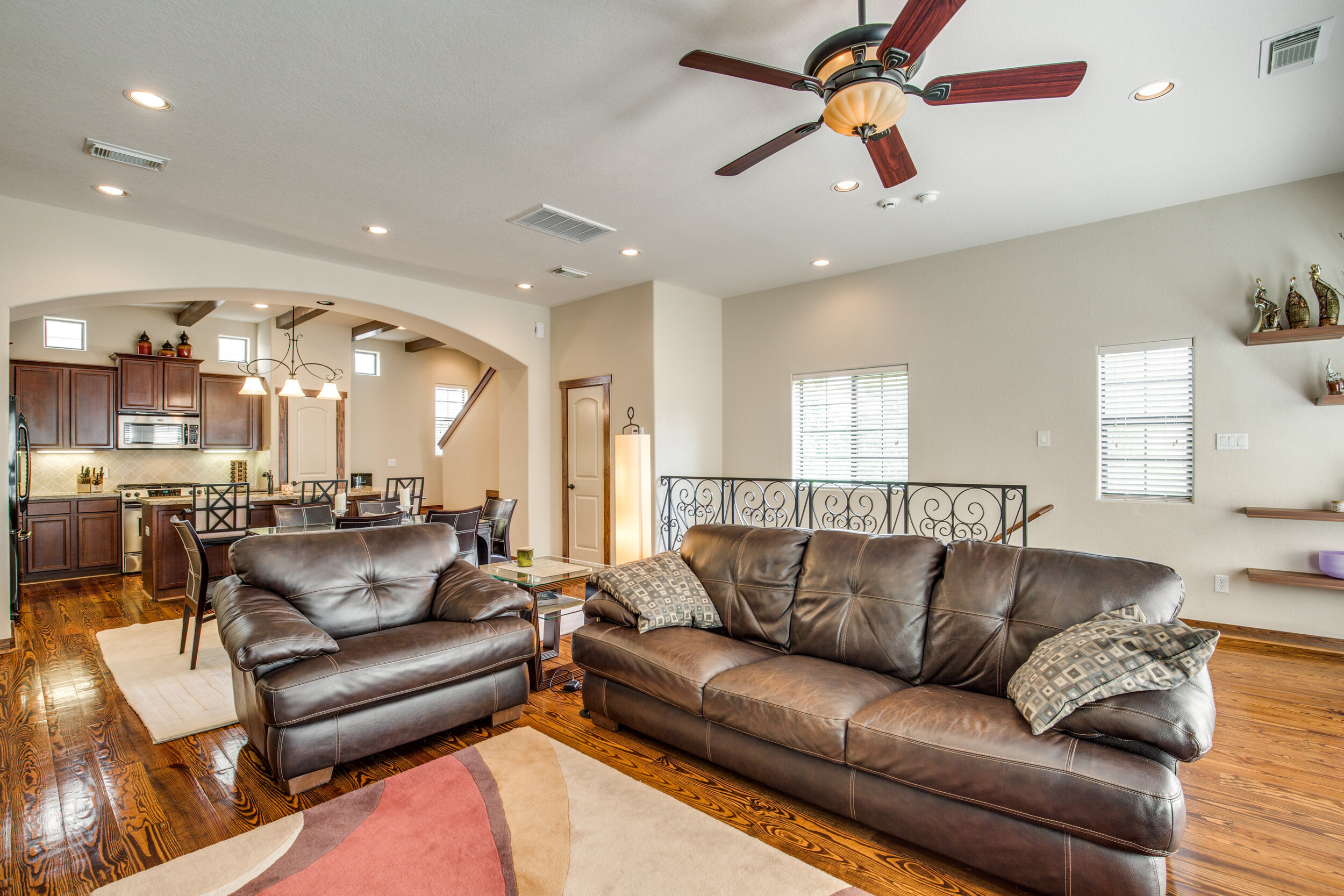 1001-w-21st-st-houston-tx-4-High-Res-11.jpg