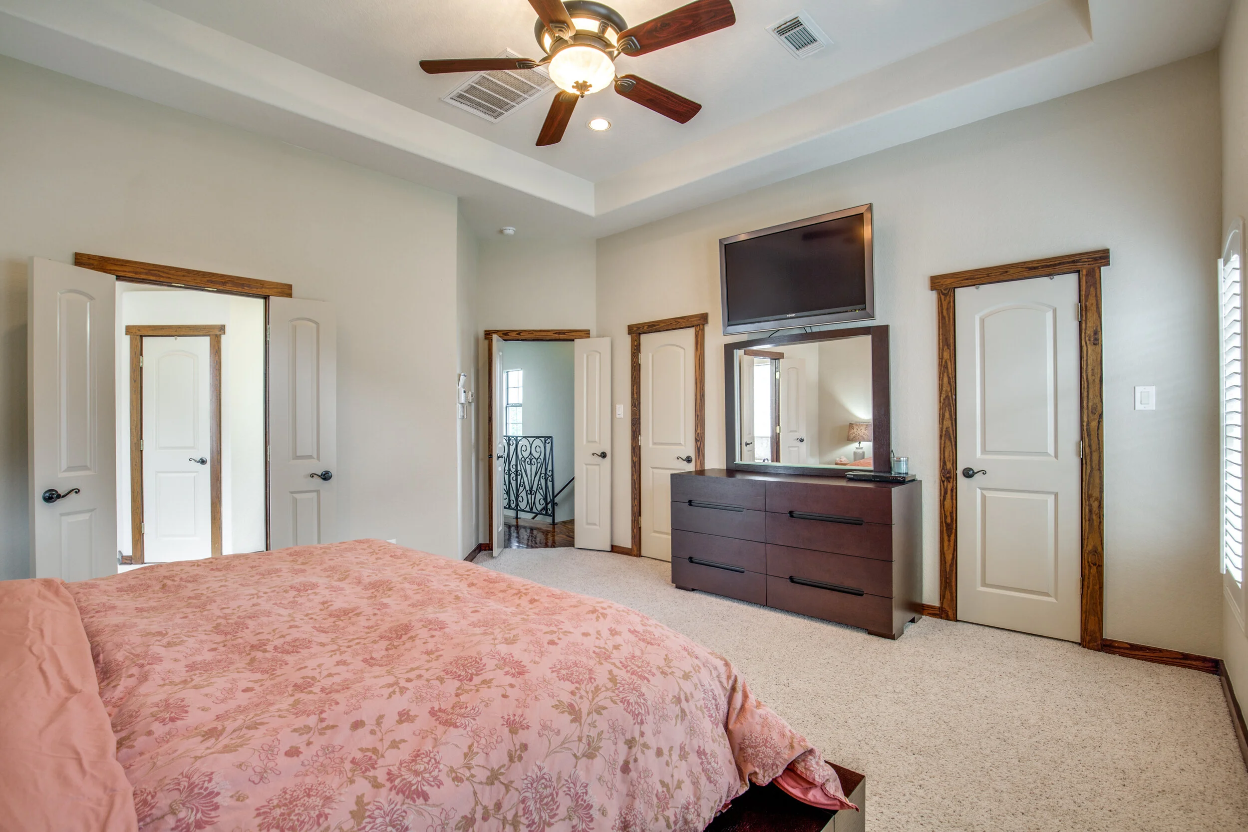 1001-w-21st-st-houston-tx-4-High-Res-23.jpg