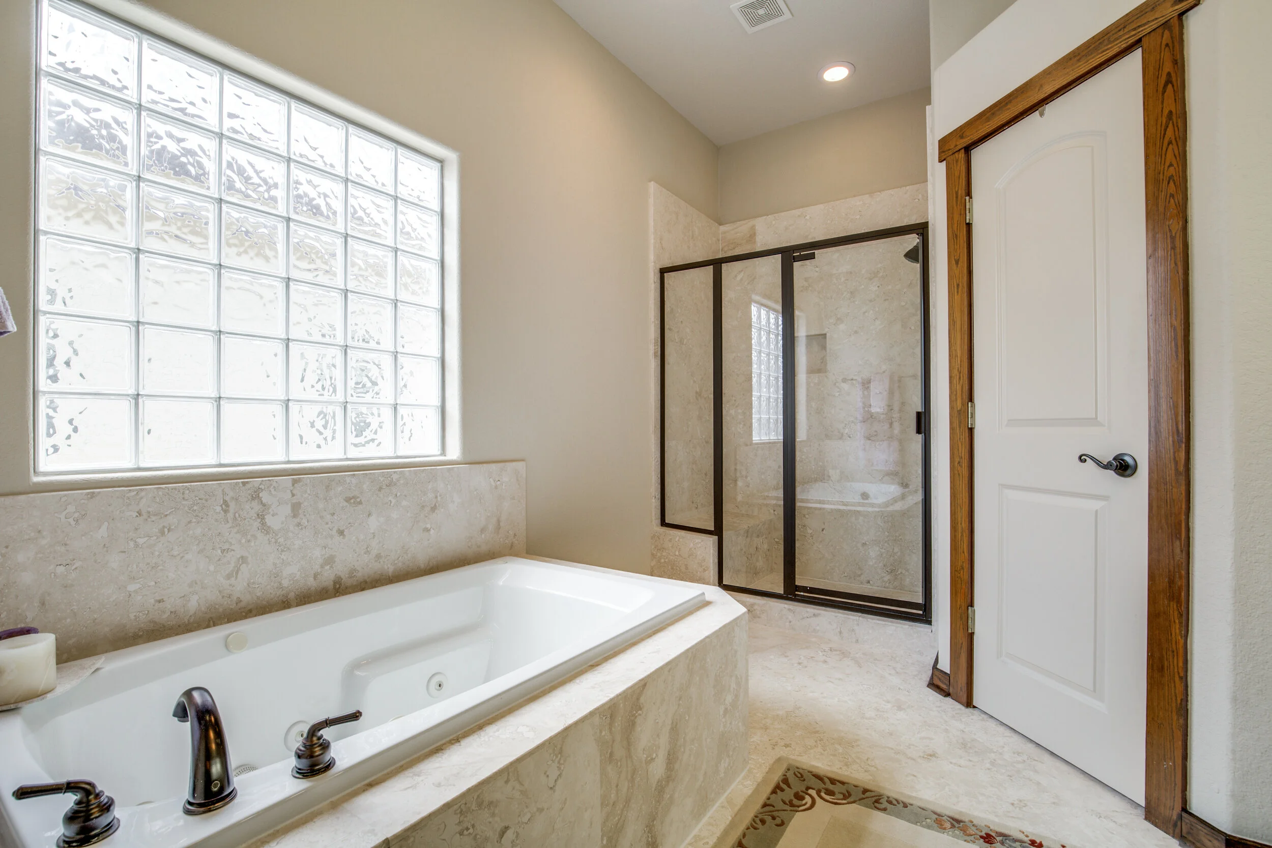 1001-w-21st-st-houston-tx-4-High-Res-24.jpg