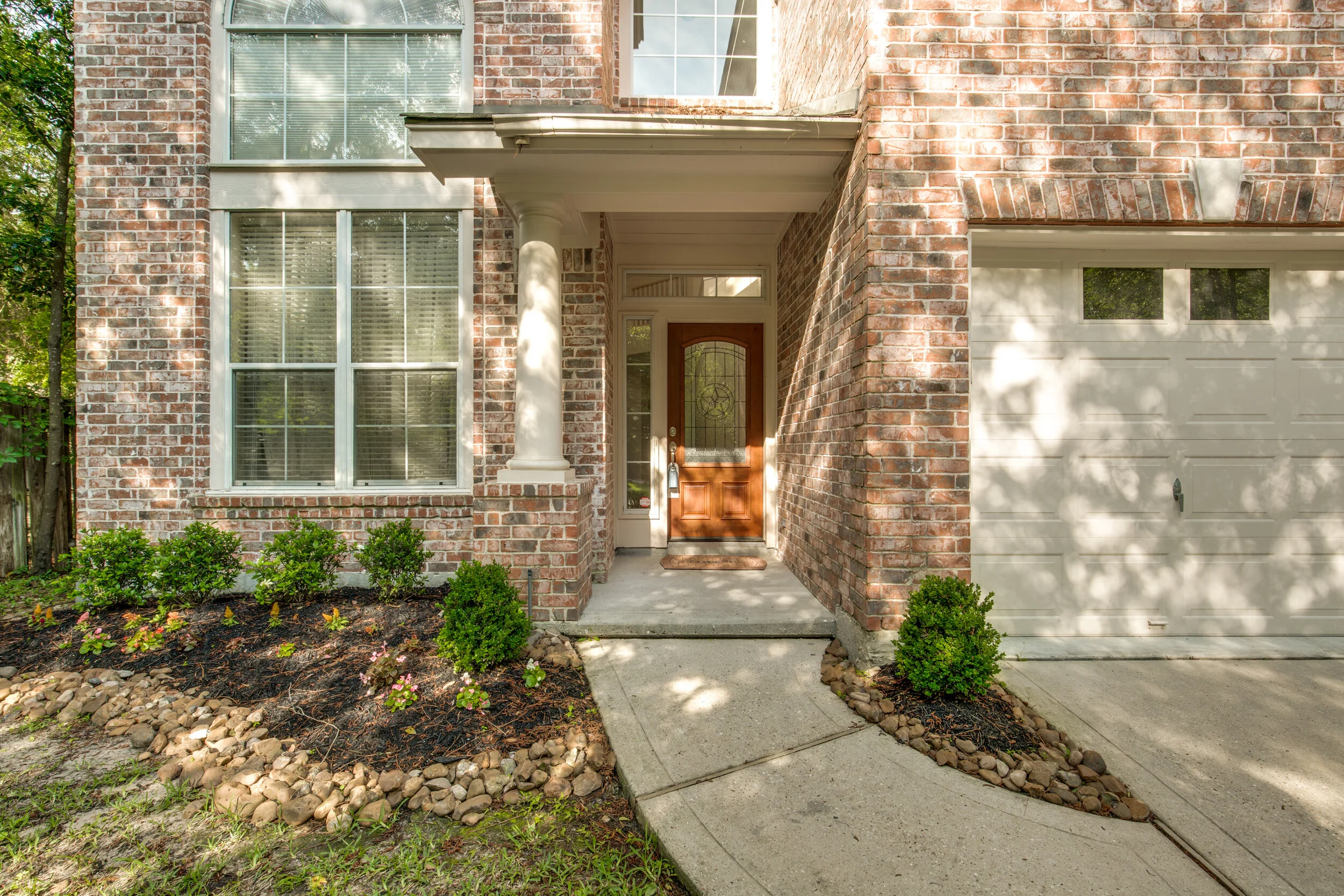 23-alden-glen-dr-spring-tx-1-High-Res-4.jpg