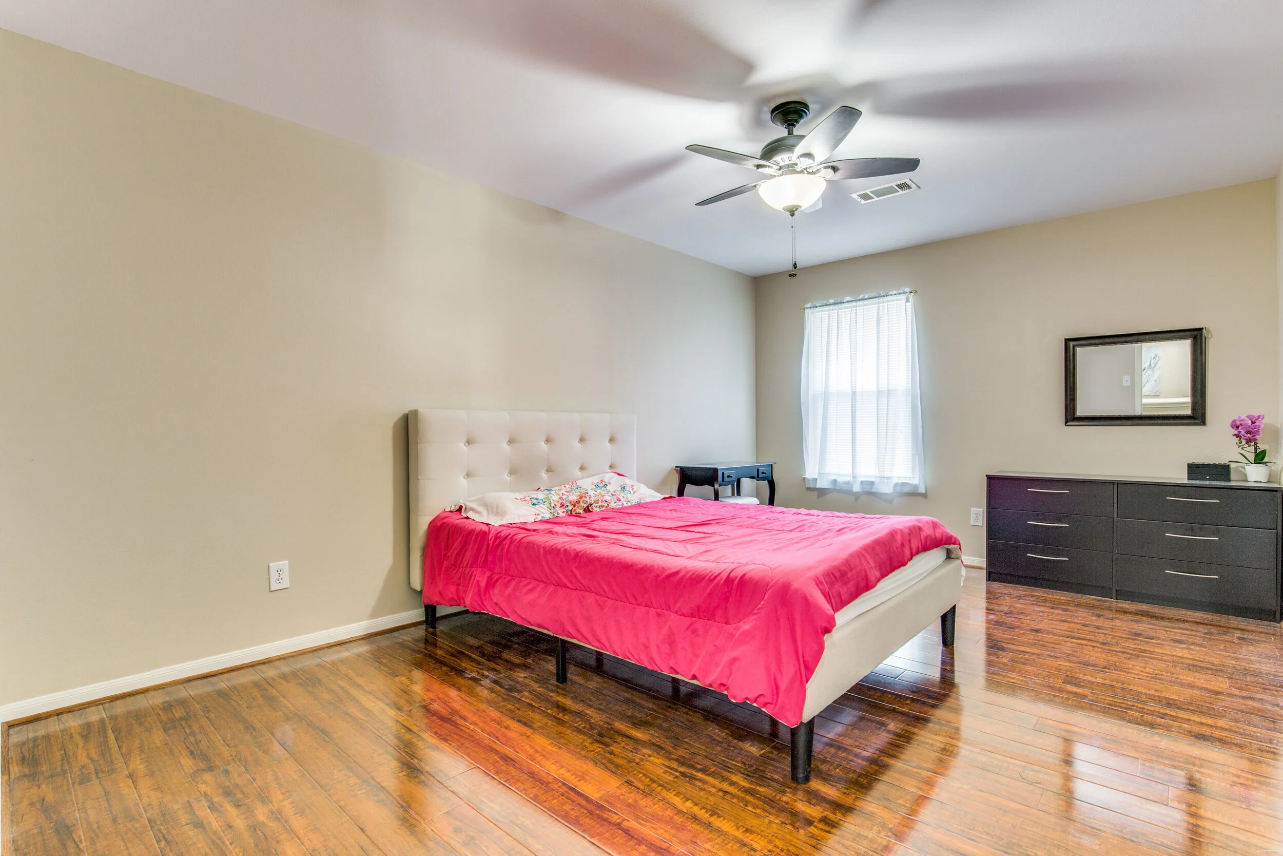 2714-pedernales-falls-dr-pearland-tx-High-Res-27.jpg