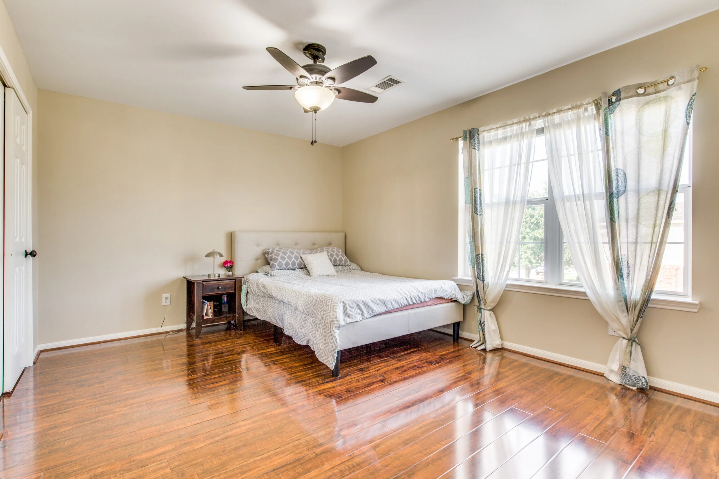 2714-pedernales-falls-dr-pearland-tx-High-Res-28.jpg
