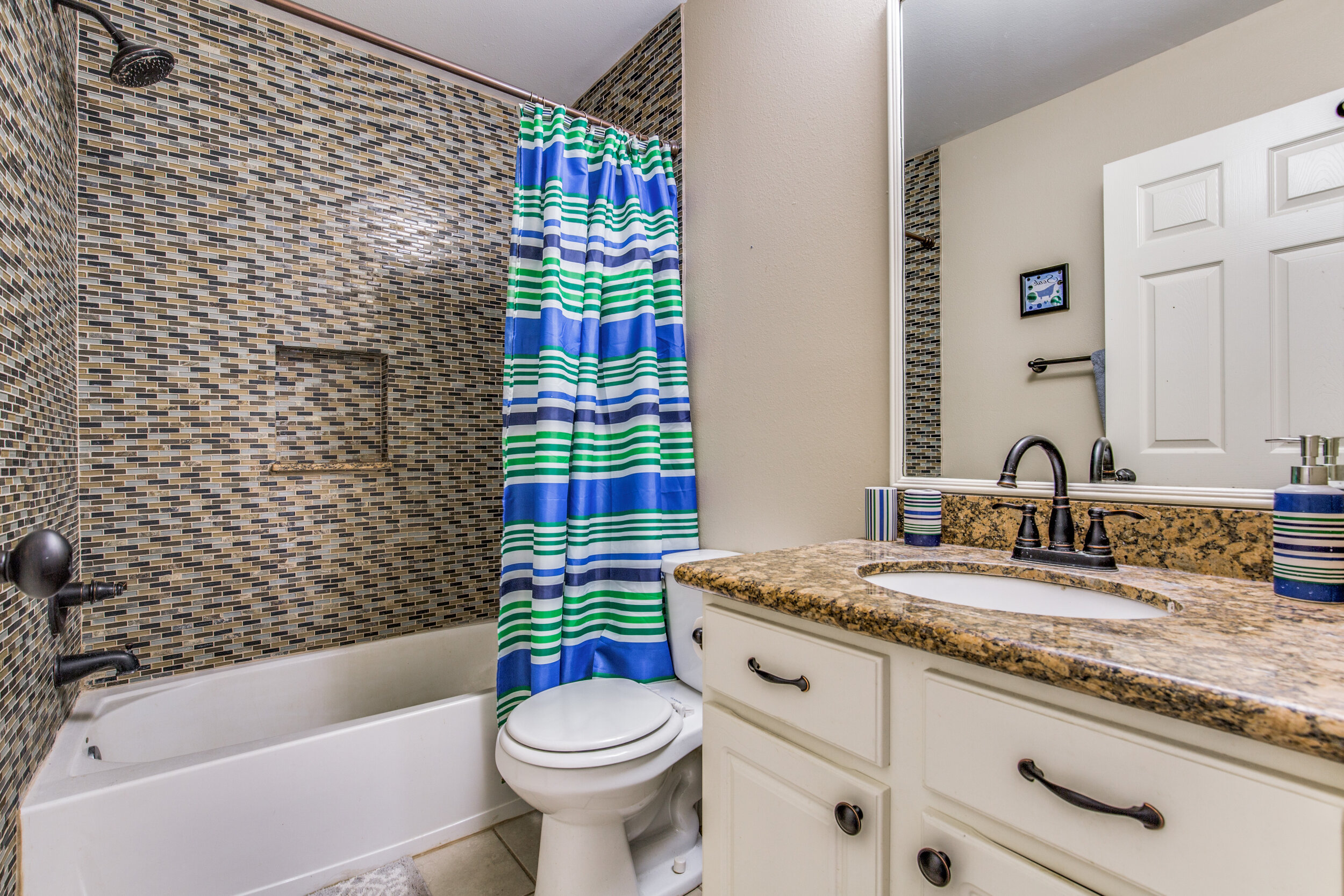 2714-pedernales-falls-dr-pearland-tx-High-Res-29.jpg