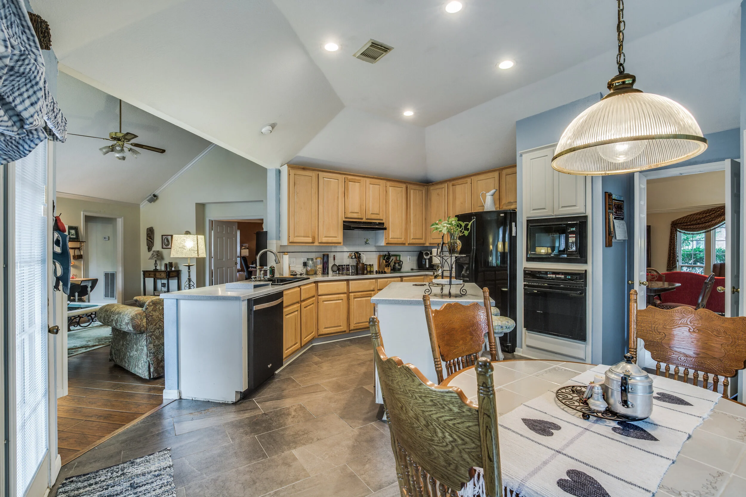 6203-mcdonald-ct-sugar-land-tx-High-Res-13.jpg