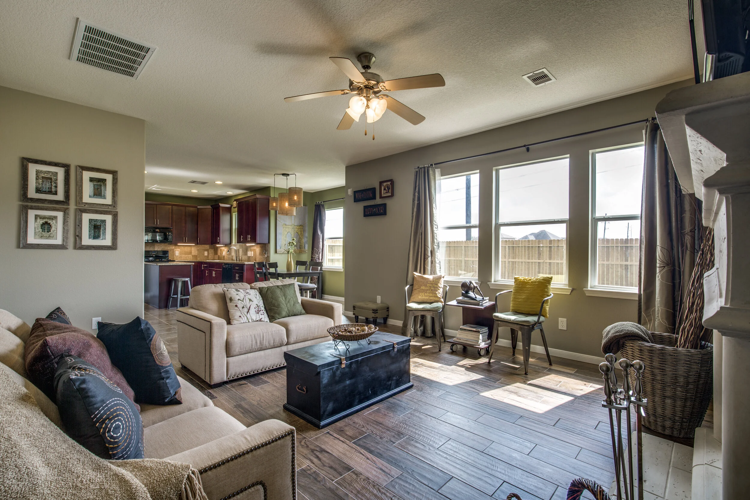 7706-brooks-crossing-dr-baytown-tx-High-Res-18.jpg