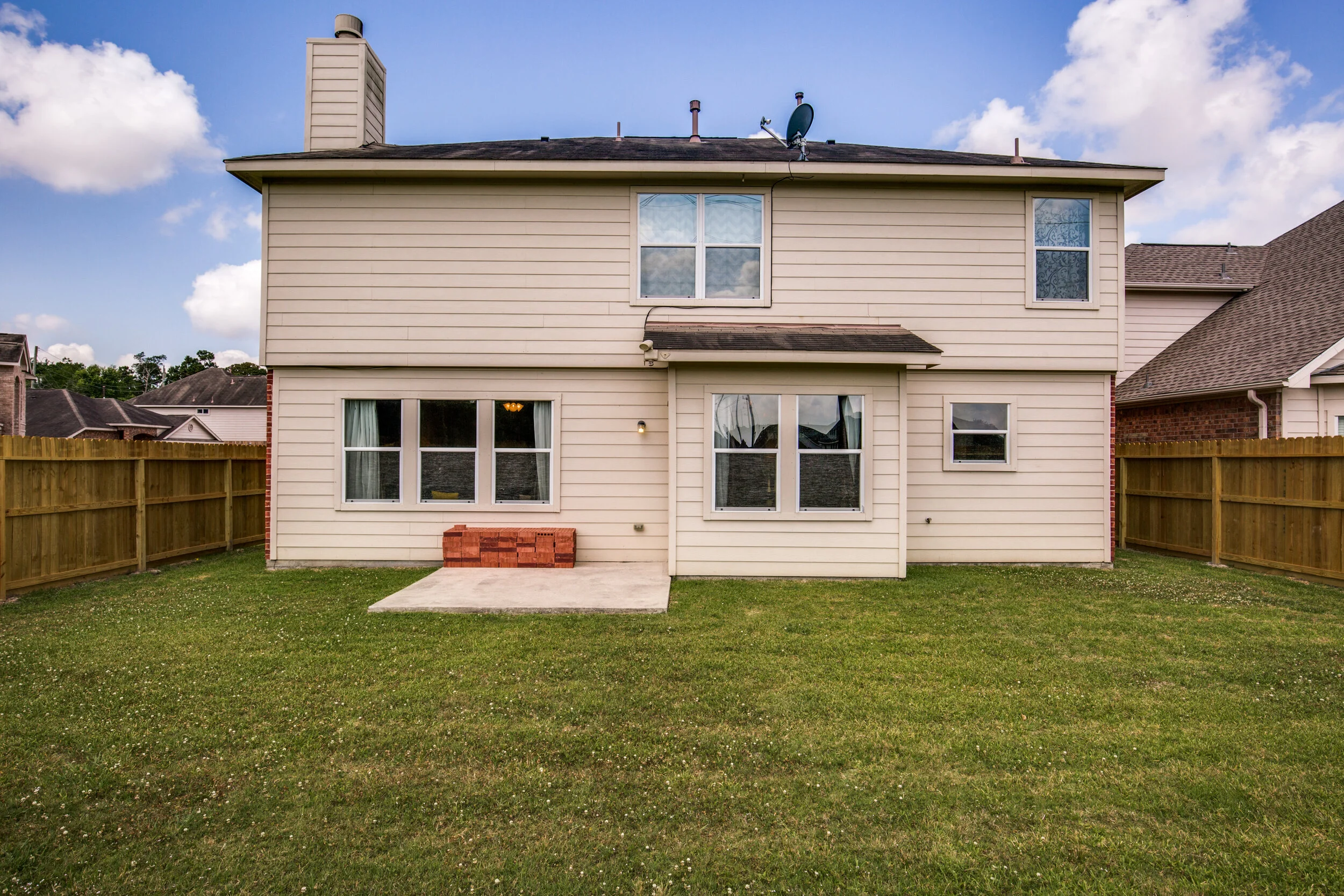 7706-brooks-crossing-dr-baytown-tx-High-Res-34.jpg