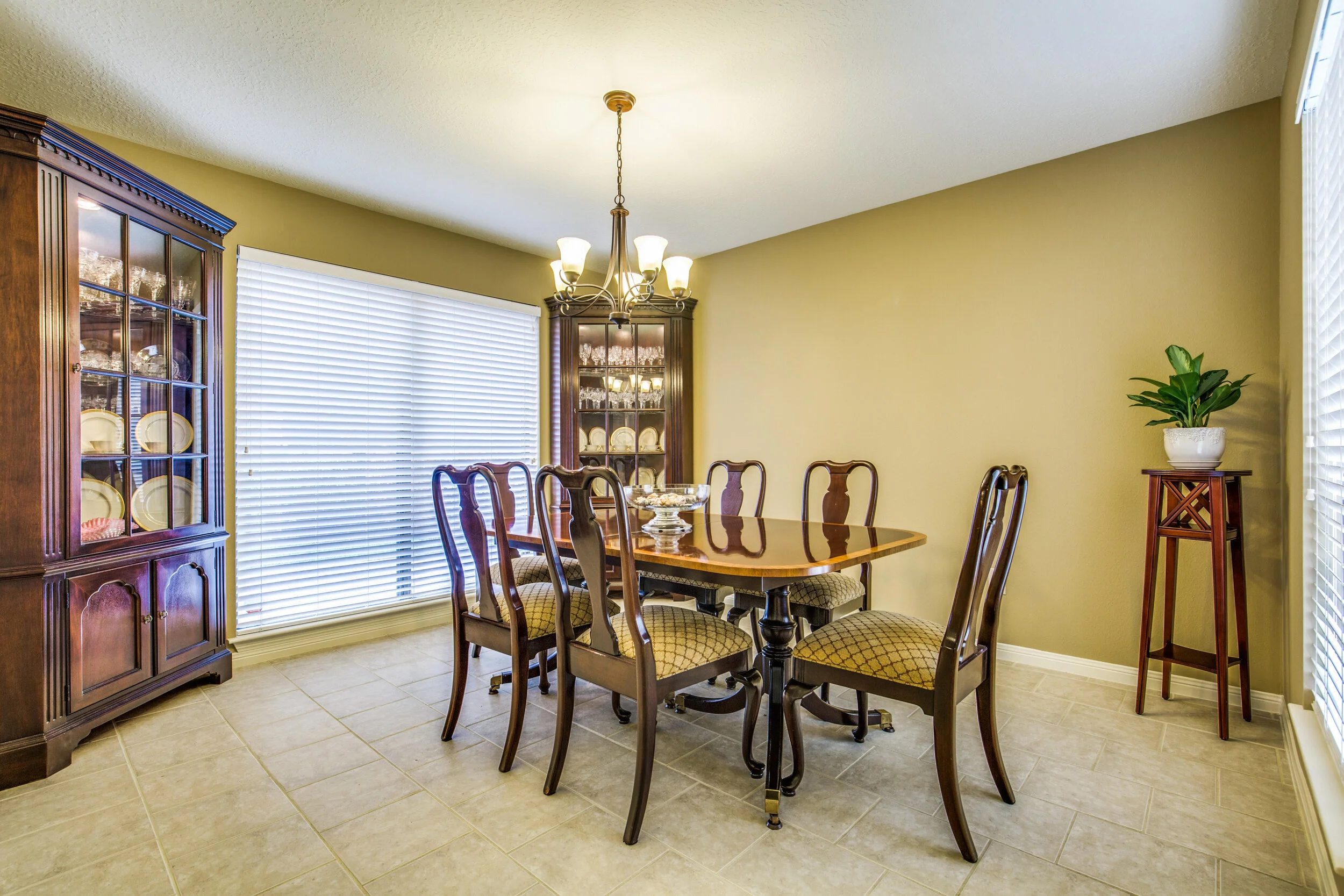 12523-meadow-lake-dr-houston-tx-High-Res-8.jpg