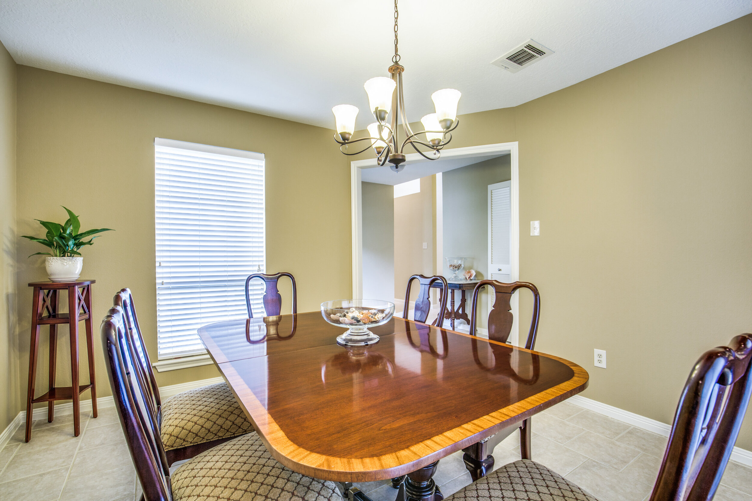 12523-meadow-lake-dr-houston-tx-High-Res-9.jpg
