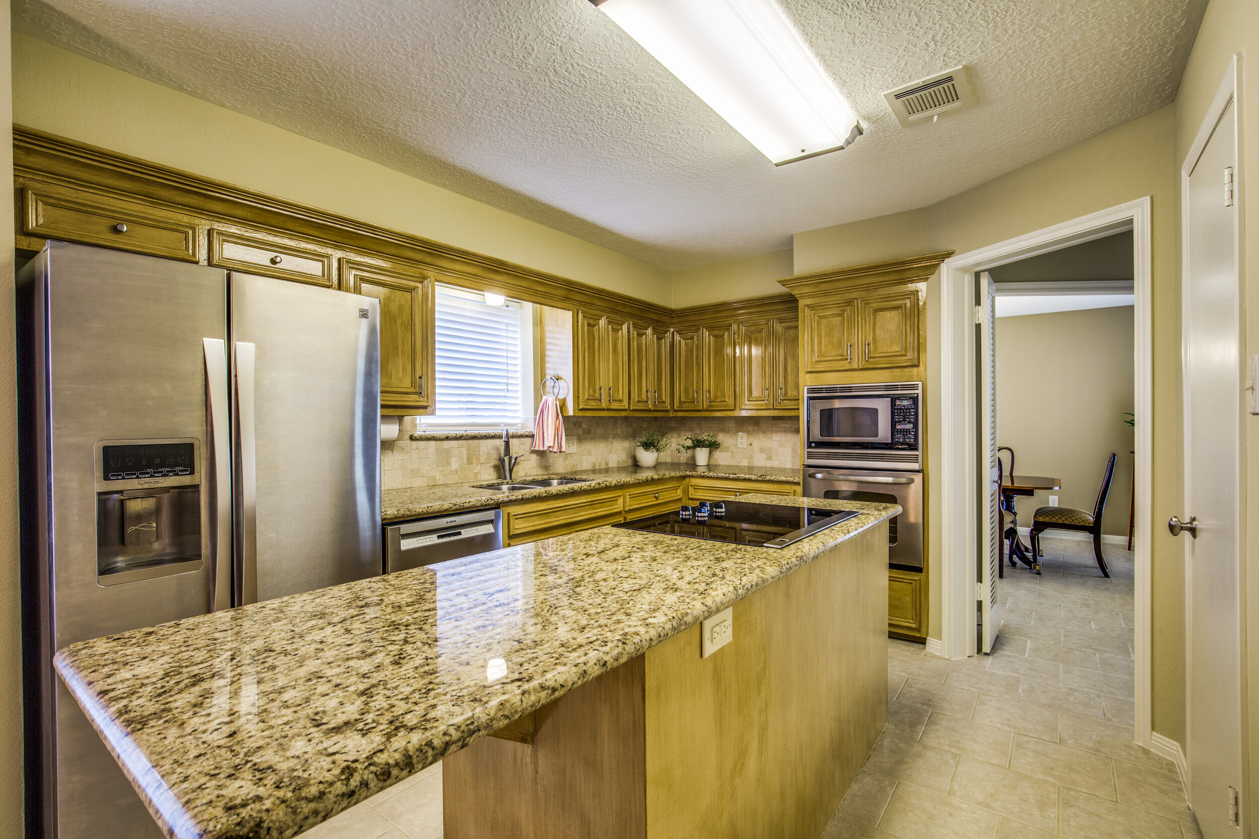 12523-meadow-lake-dr-houston-tx-High-Res-11.jpg