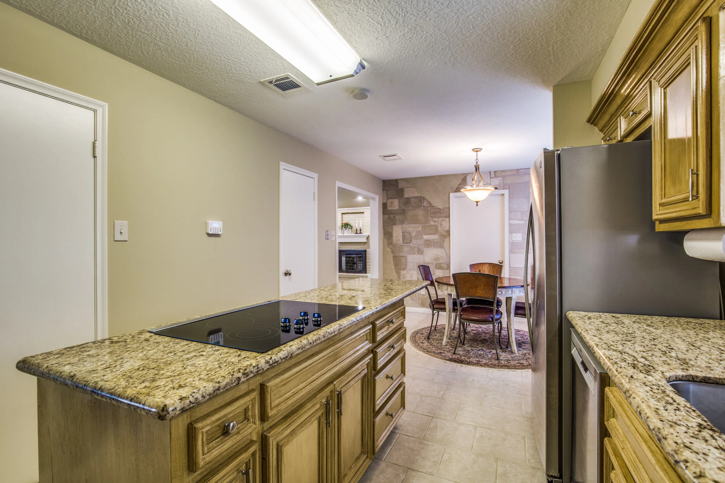12523-meadow-lake-dr-houston-tx-High-Res-13.jpg