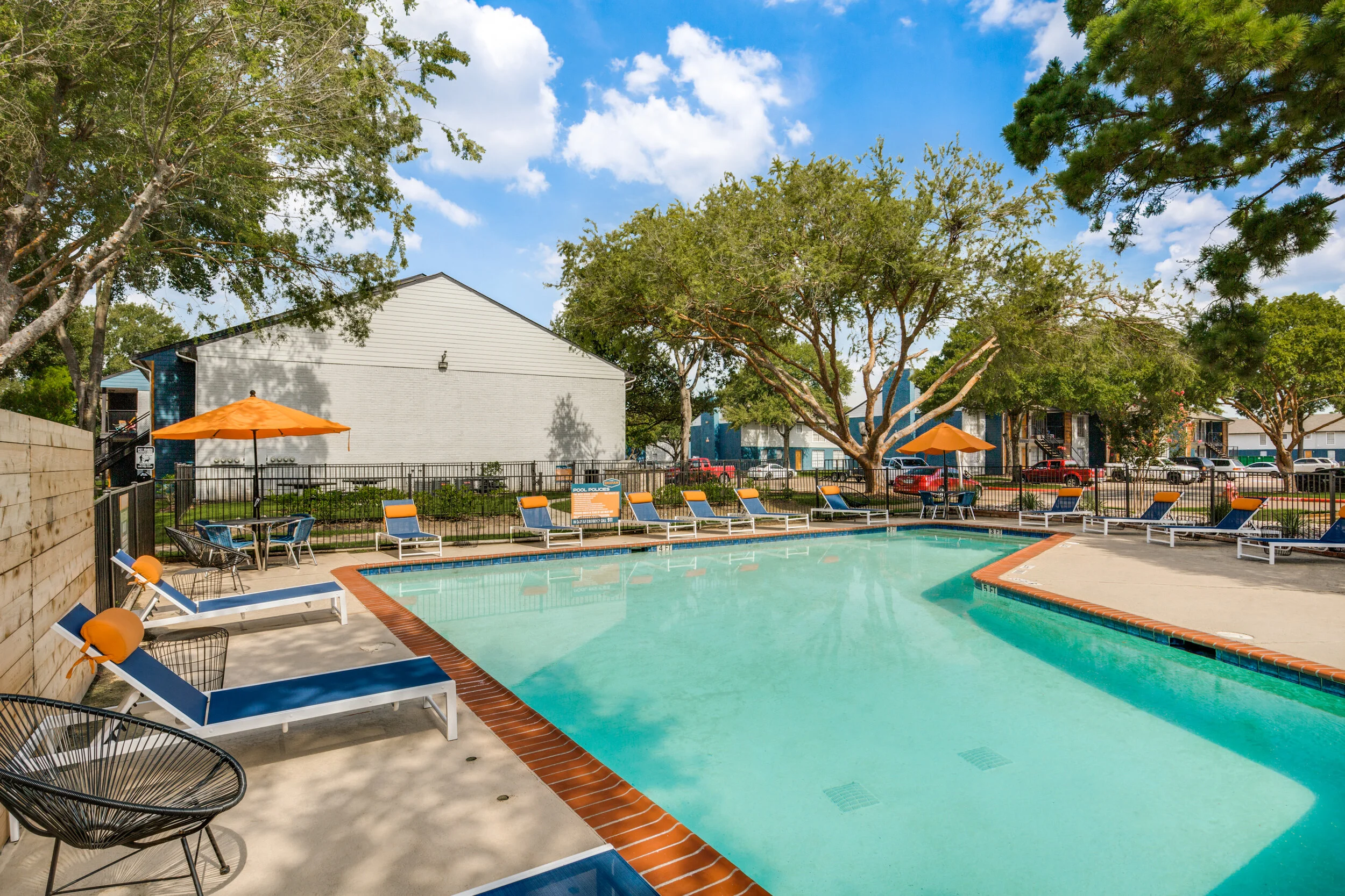 250-uvalde-rd-houston-tx-1-High-Res-5.jpg