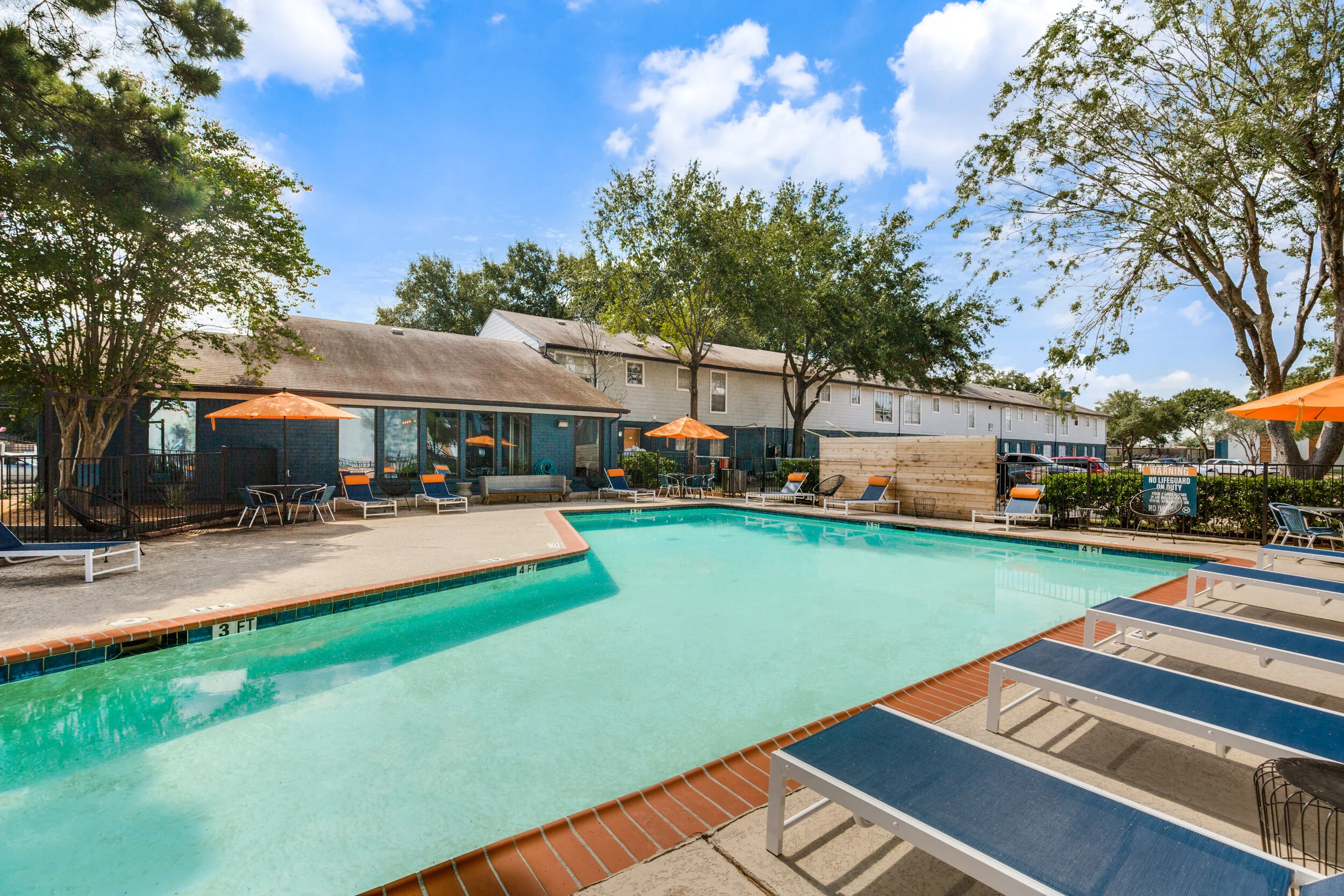 250-uvalde-rd-houston-tx-1-High-Res-6.jpg