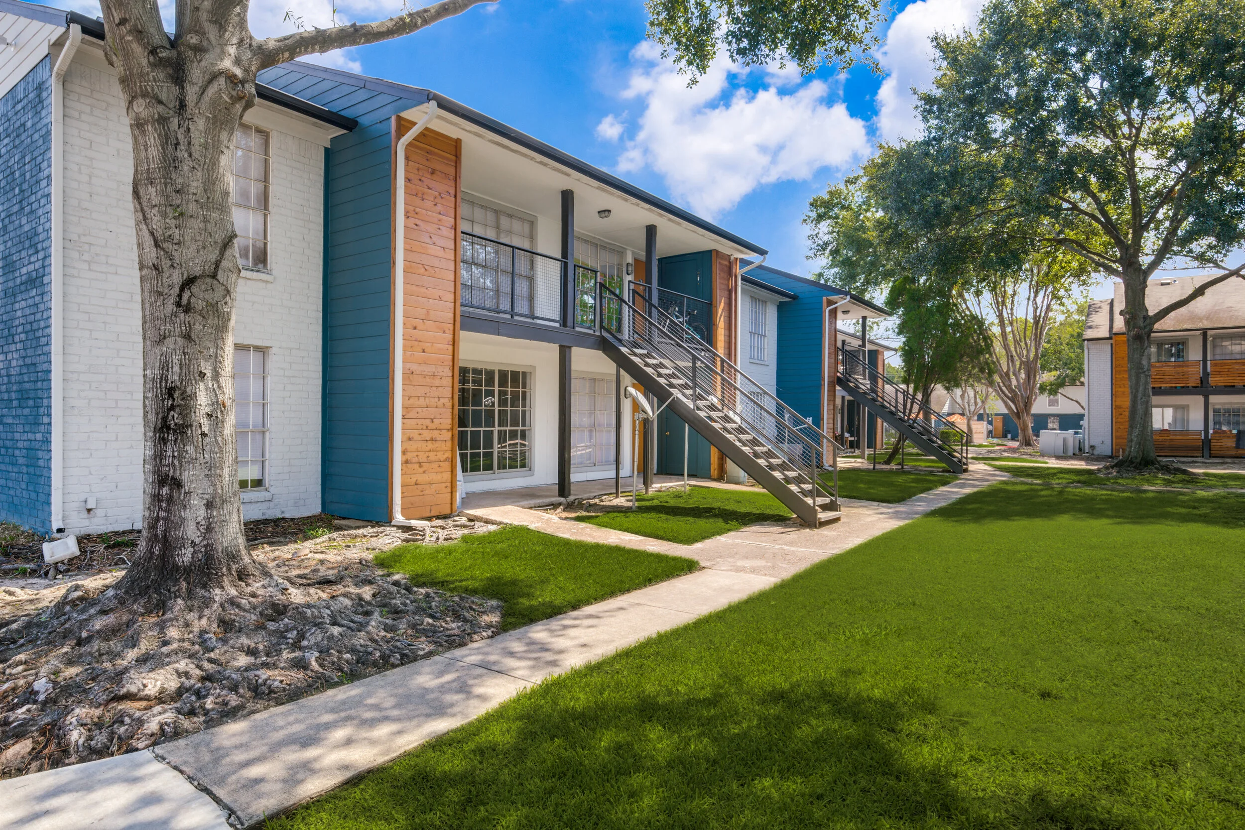 250-uvalde-rd-houston-tx-1-High-Res-21.jpg