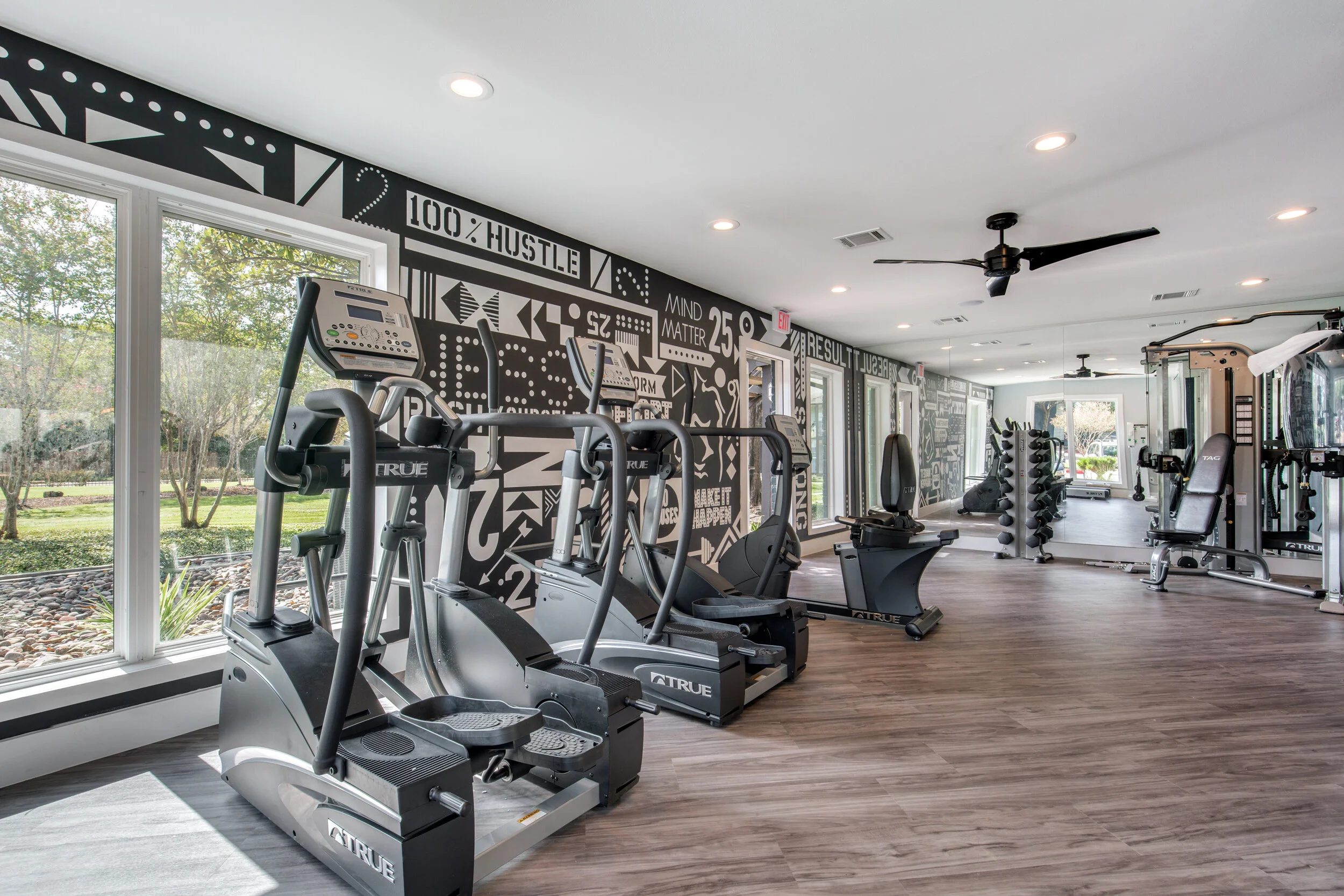250-uvalde-rd-houston-tx-1-High-Res-27.jpg