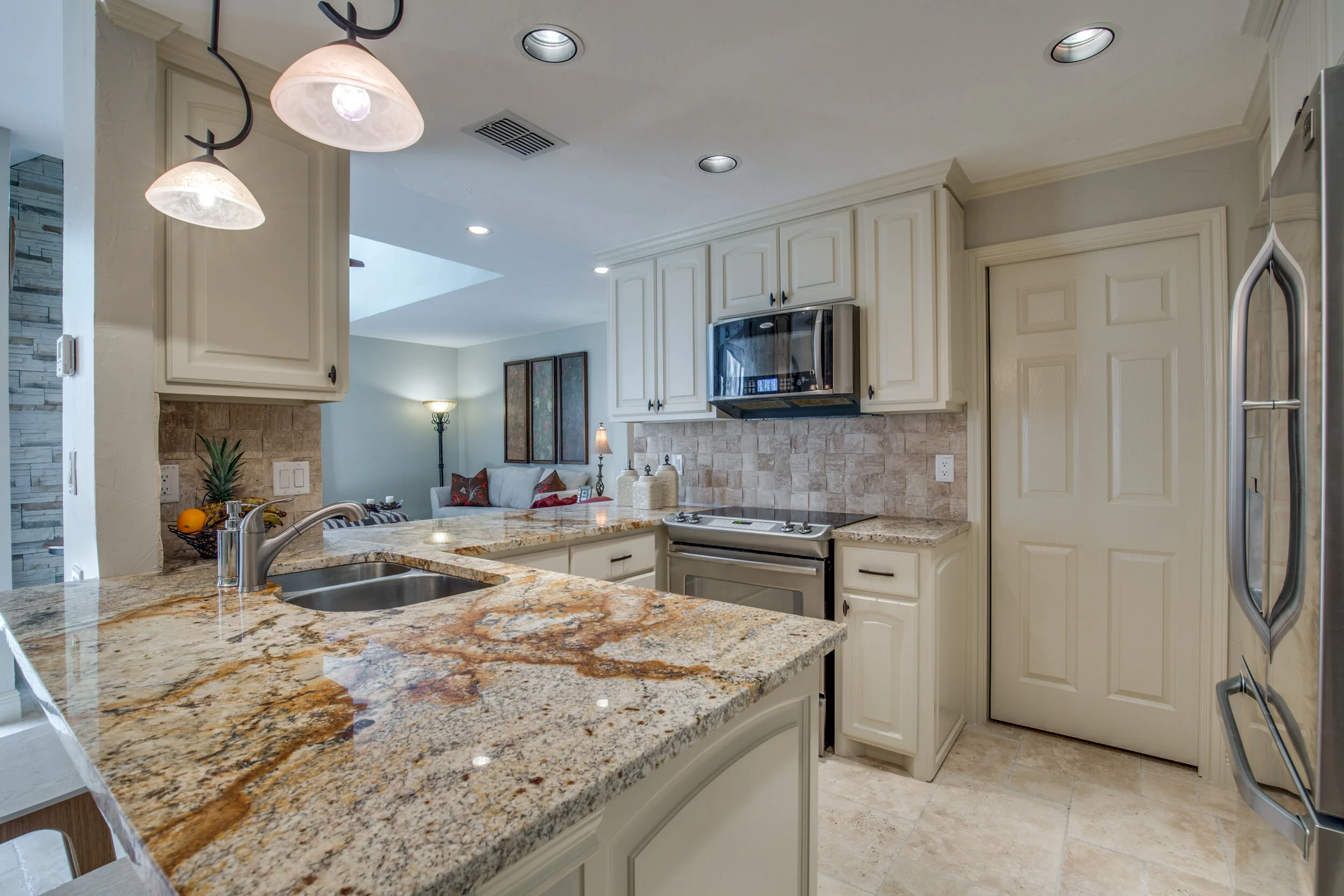 280-litchfield-ln-houston-tx-High-Res-12.jpg