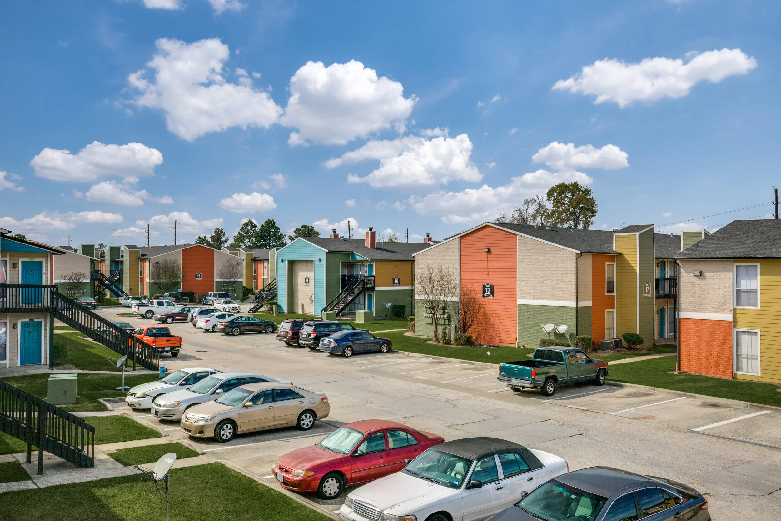 411-highland-cross-dr-houston-tx-High-Res-21.jpg