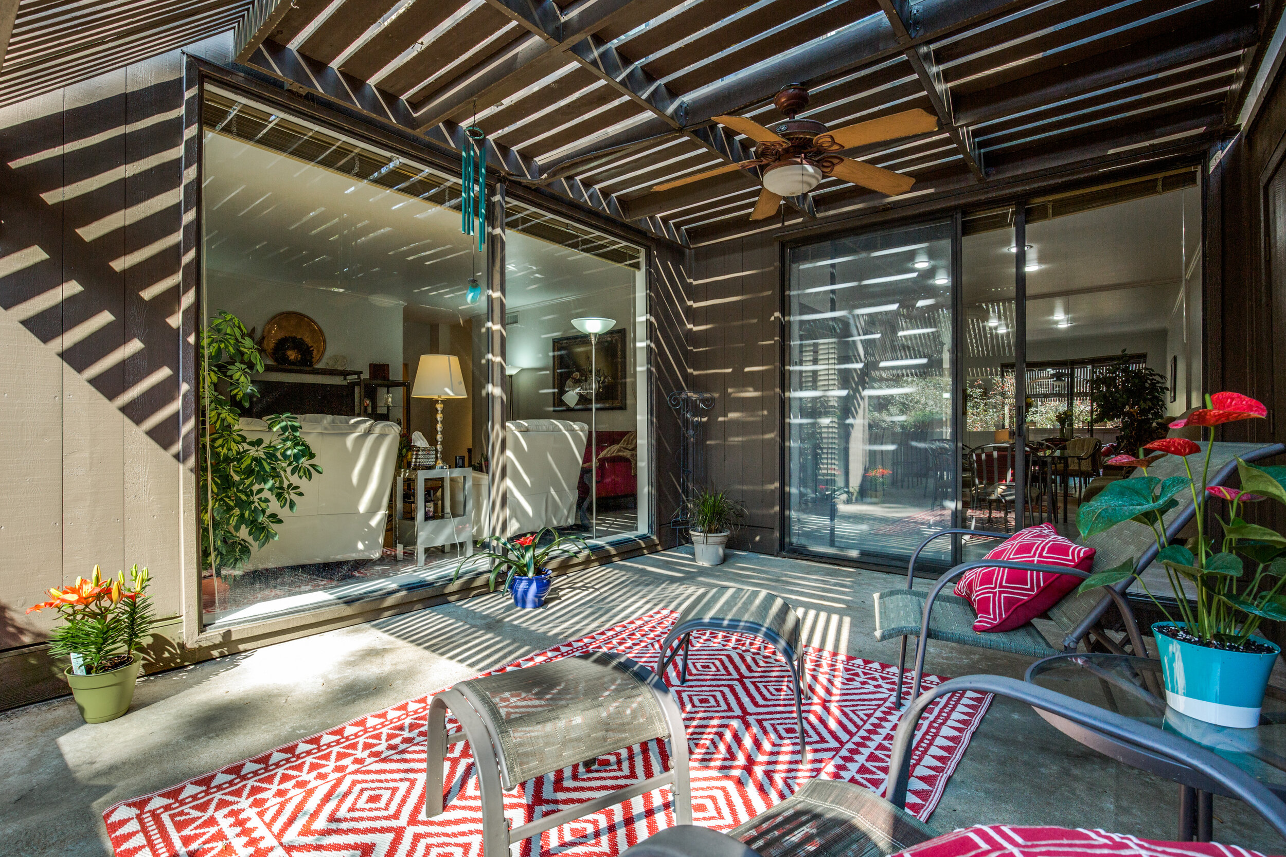 11-litchfield-ln-houston-tx-High-Res-8.jpg