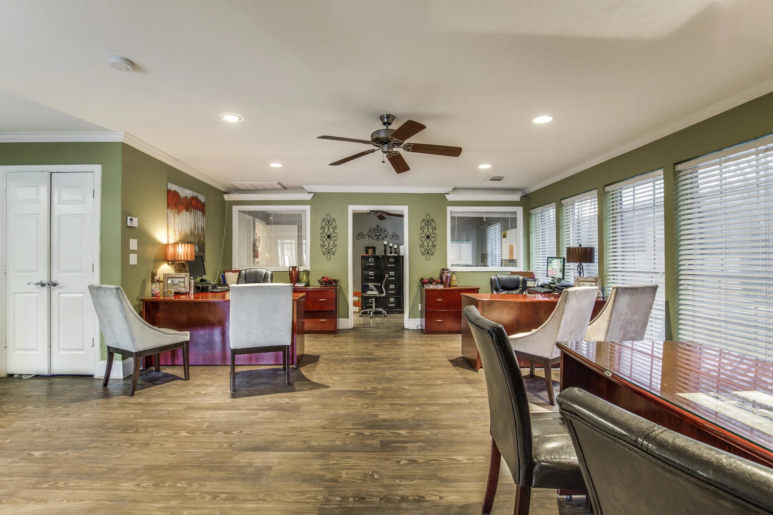 250-uvalde-rd-houston-tx-High-Res-6.jpg