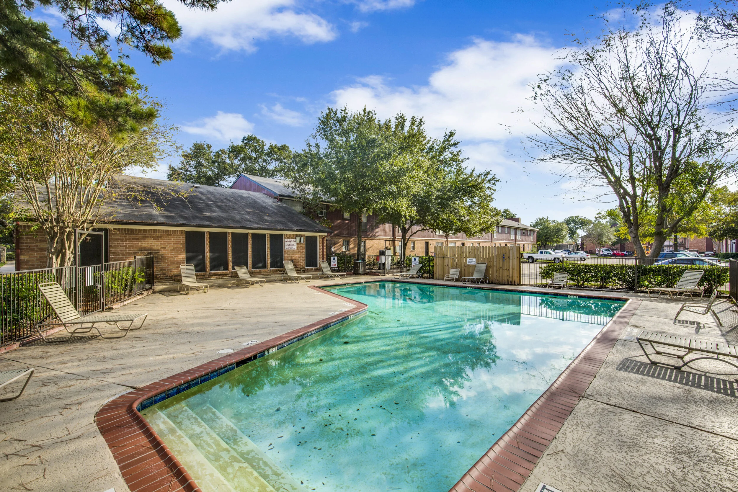 250-uvalde-rd-houston-tx-High-Res-8.jpg