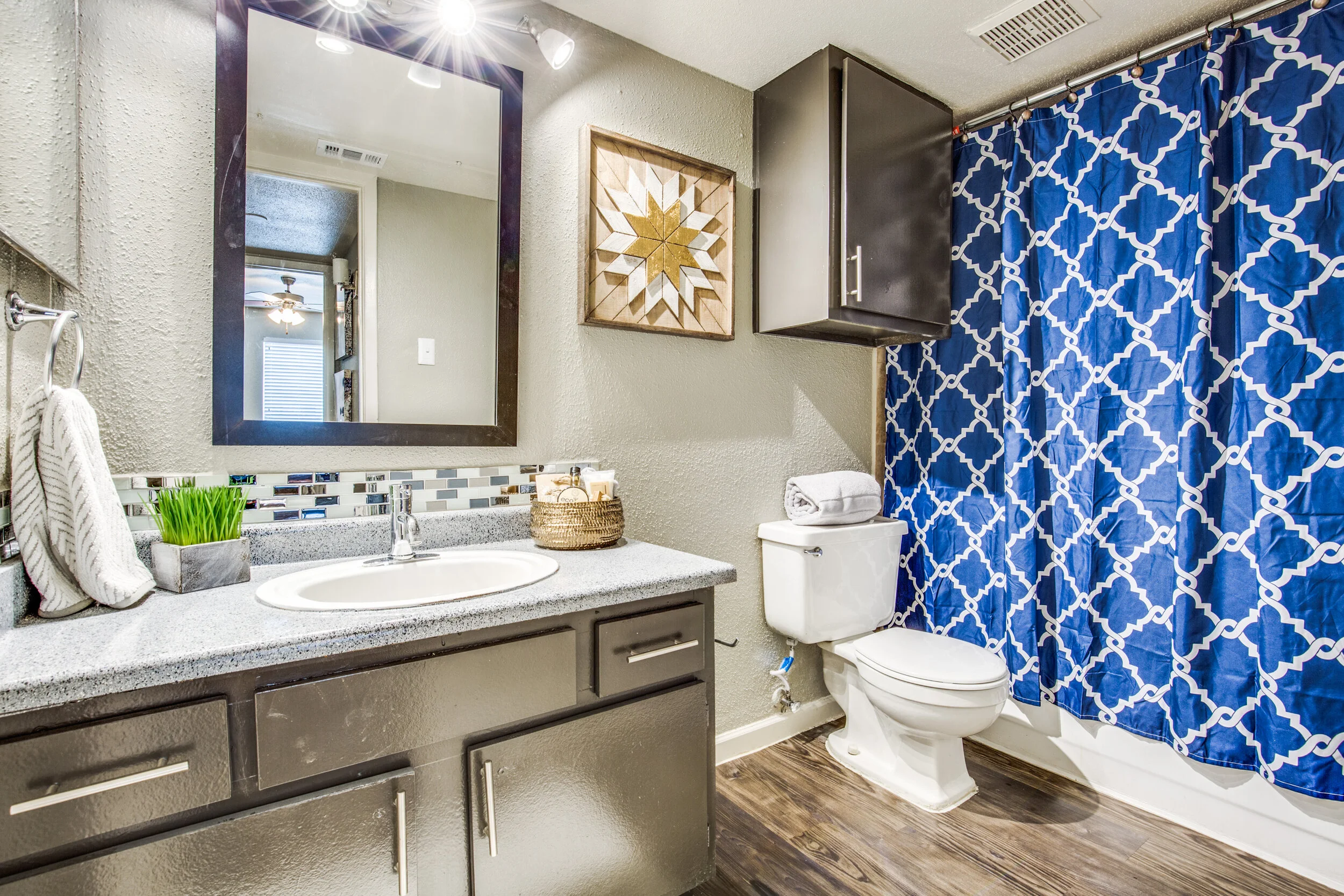 250-uvalde-rd-houston-tx-High-Res-34.jpg