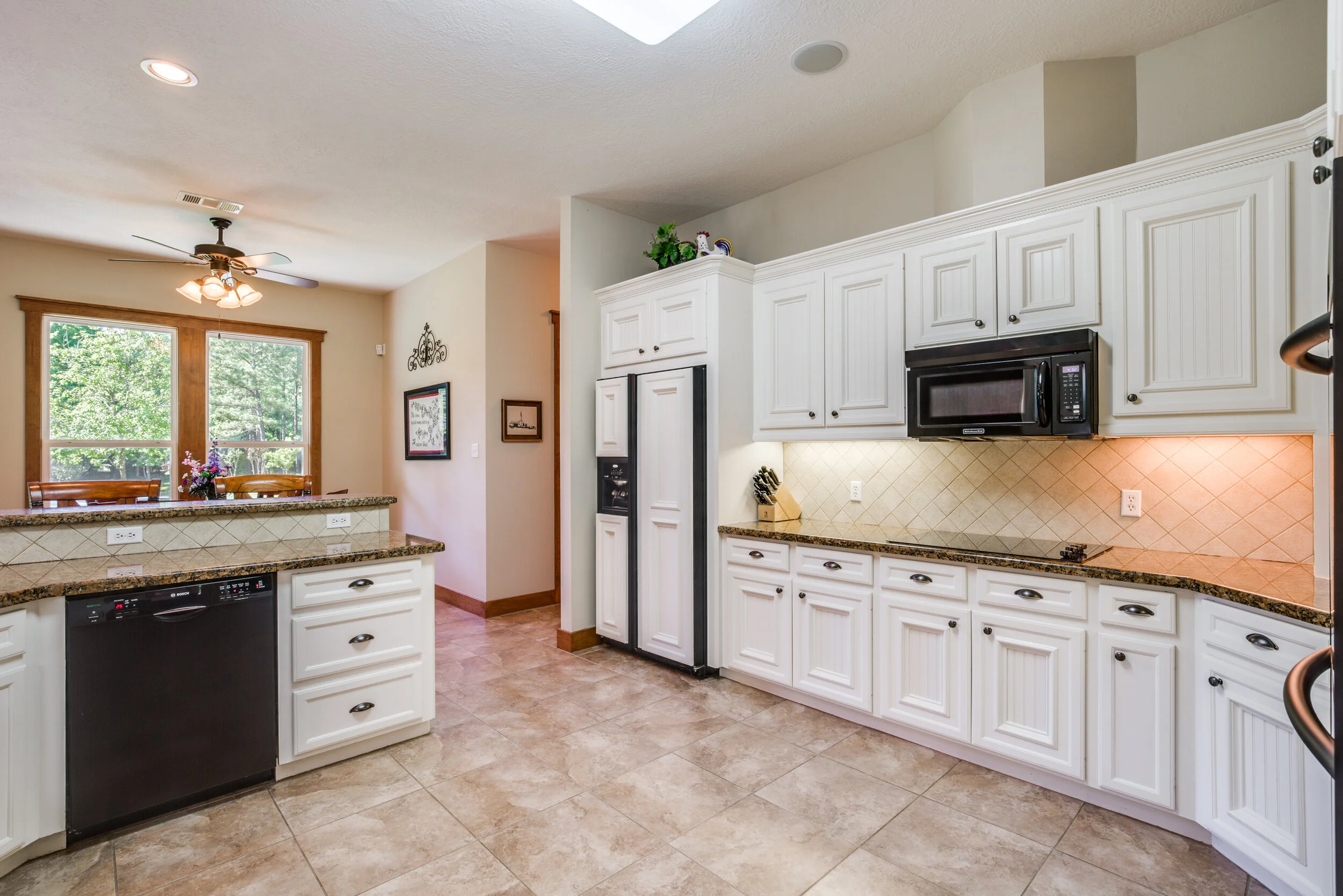 15904-barbara-ln-magnolia-tx-High-Res-12.jpg