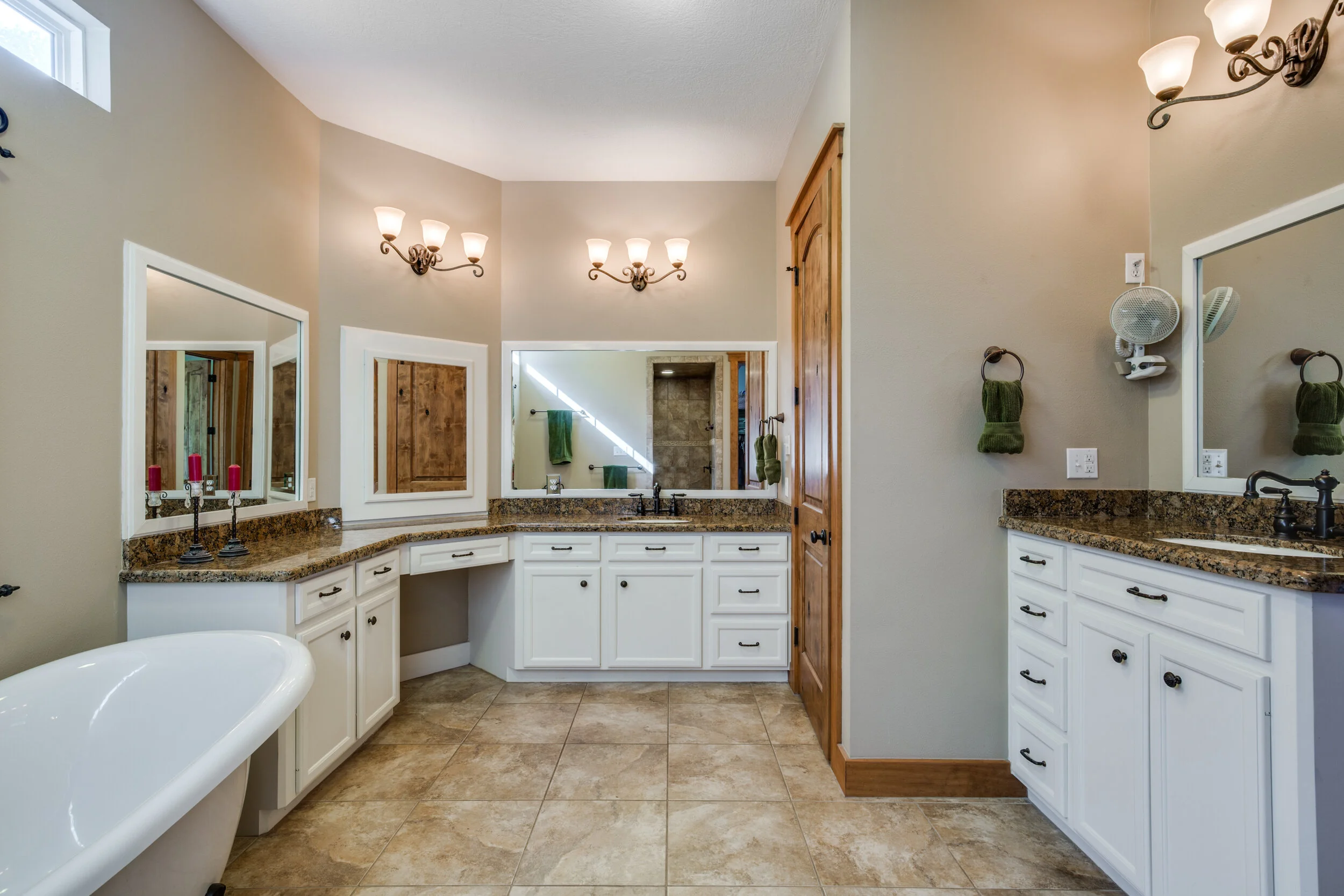 15904-barbara-ln-magnolia-tx-High-Res-17.jpg