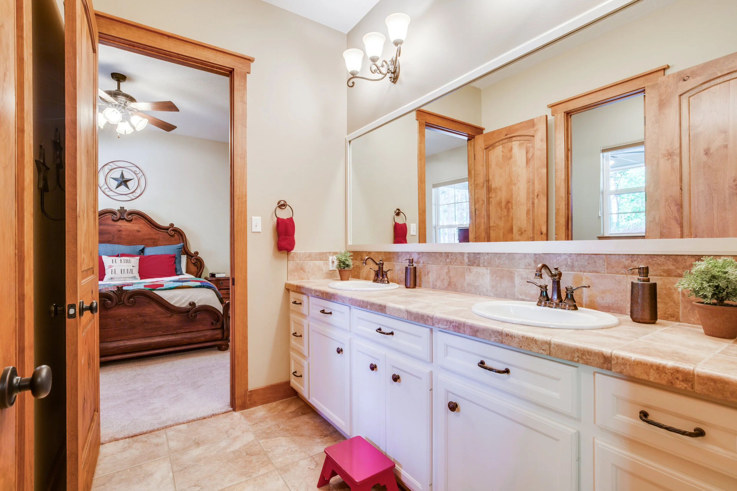 15904-barbara-ln-magnolia-tx-High-Res-22.jpg