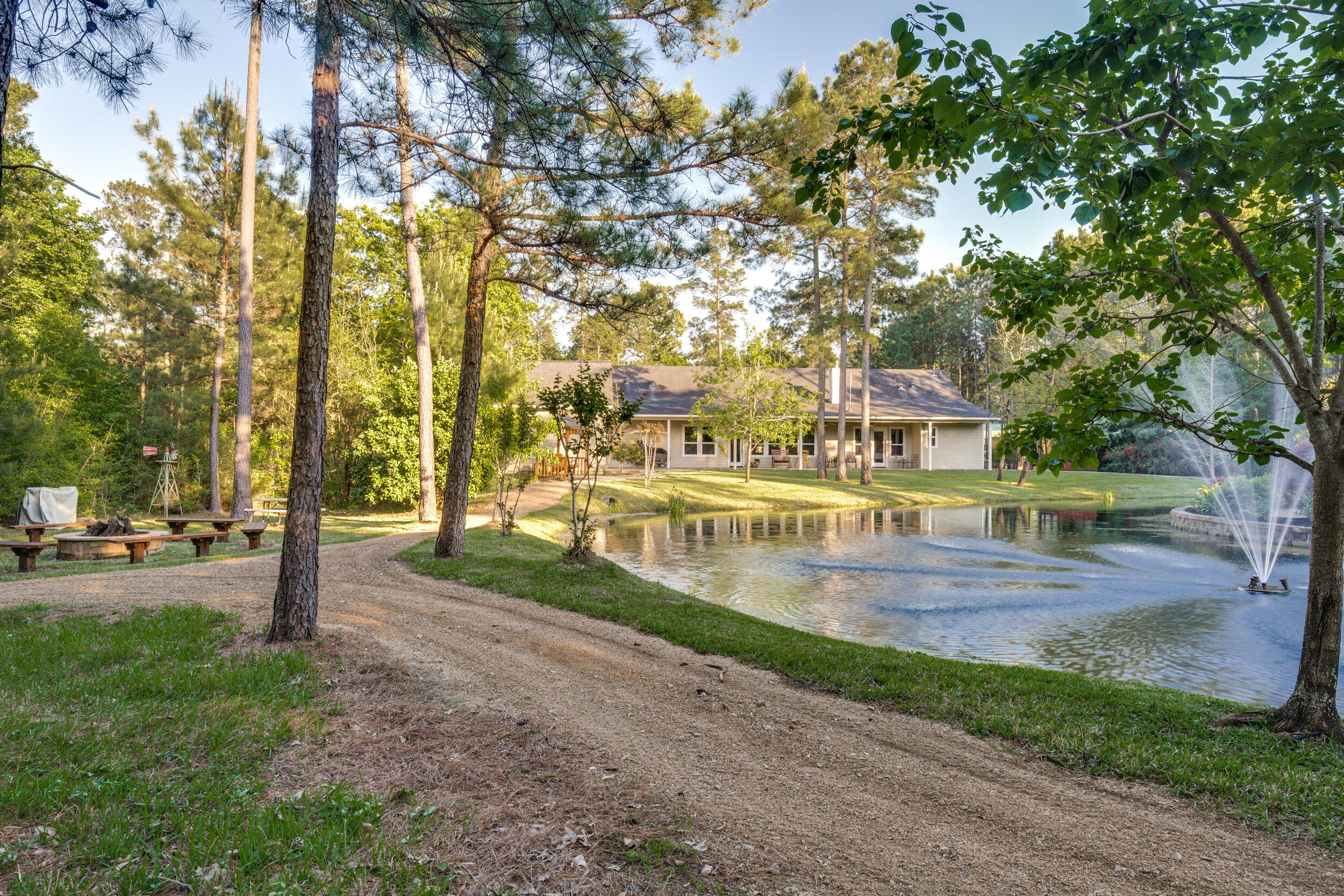 15904-barbara-ln-magnolia-tx-High-Res-38.jpg