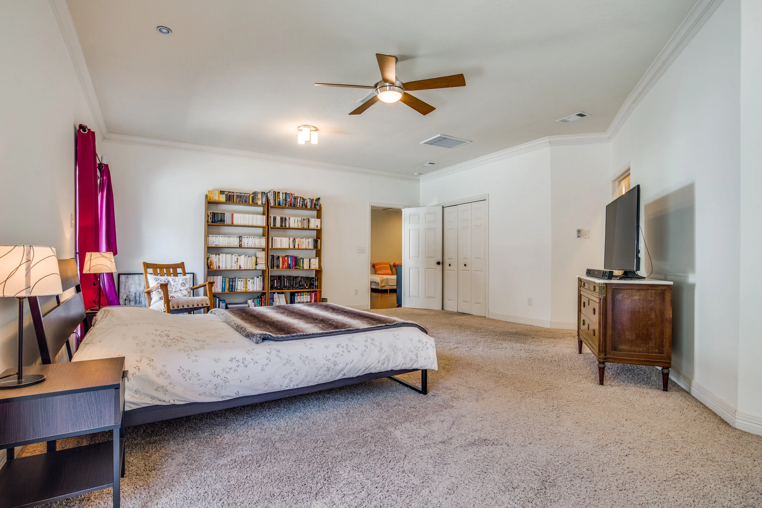 1302-valley-glen-dr-houston-tx-High-Res-22.jpg
