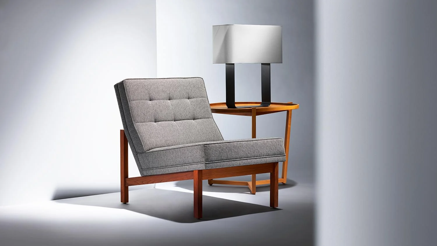 170403_Furniture24050-PB-3.jpg