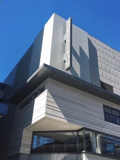 Nordstrom Arrives in Toronto!!!