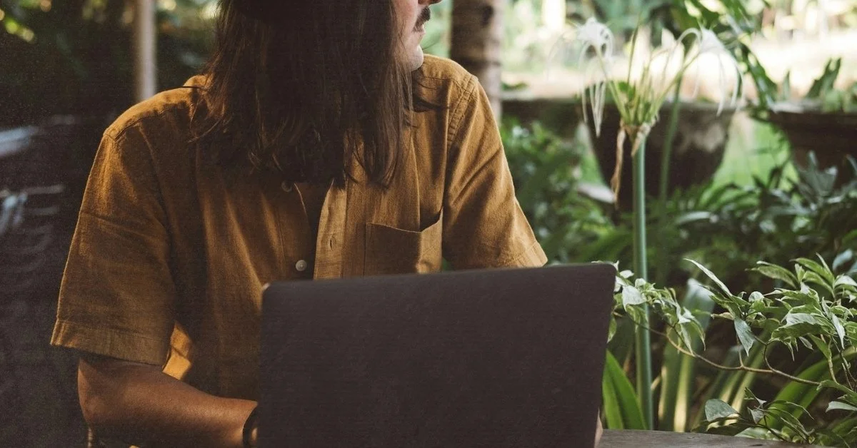 Bi-Vocational Professionals: Pioneers of the Great Commission, Then and Now