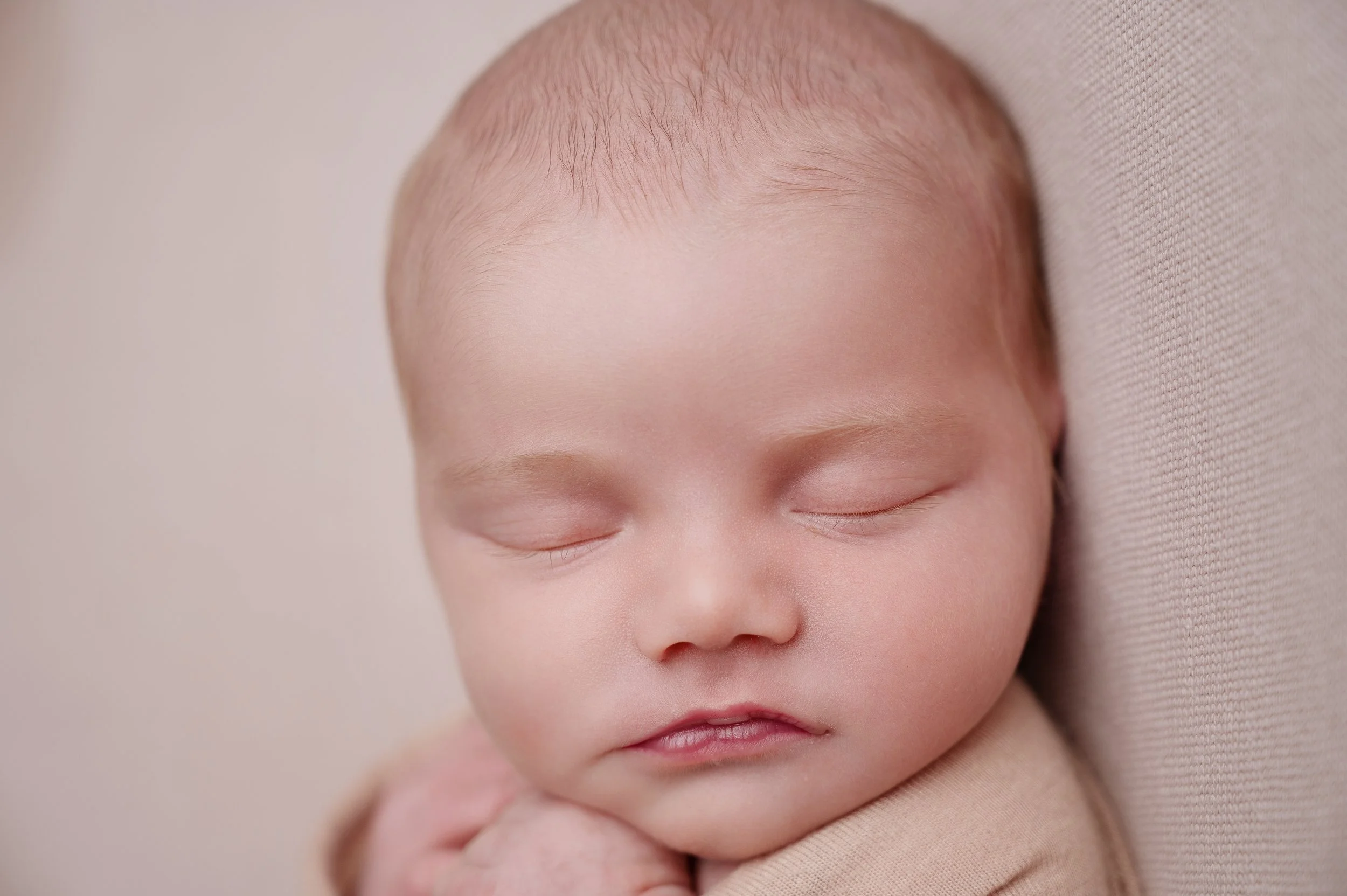 newborn-beige-photography-hampshire.jpg