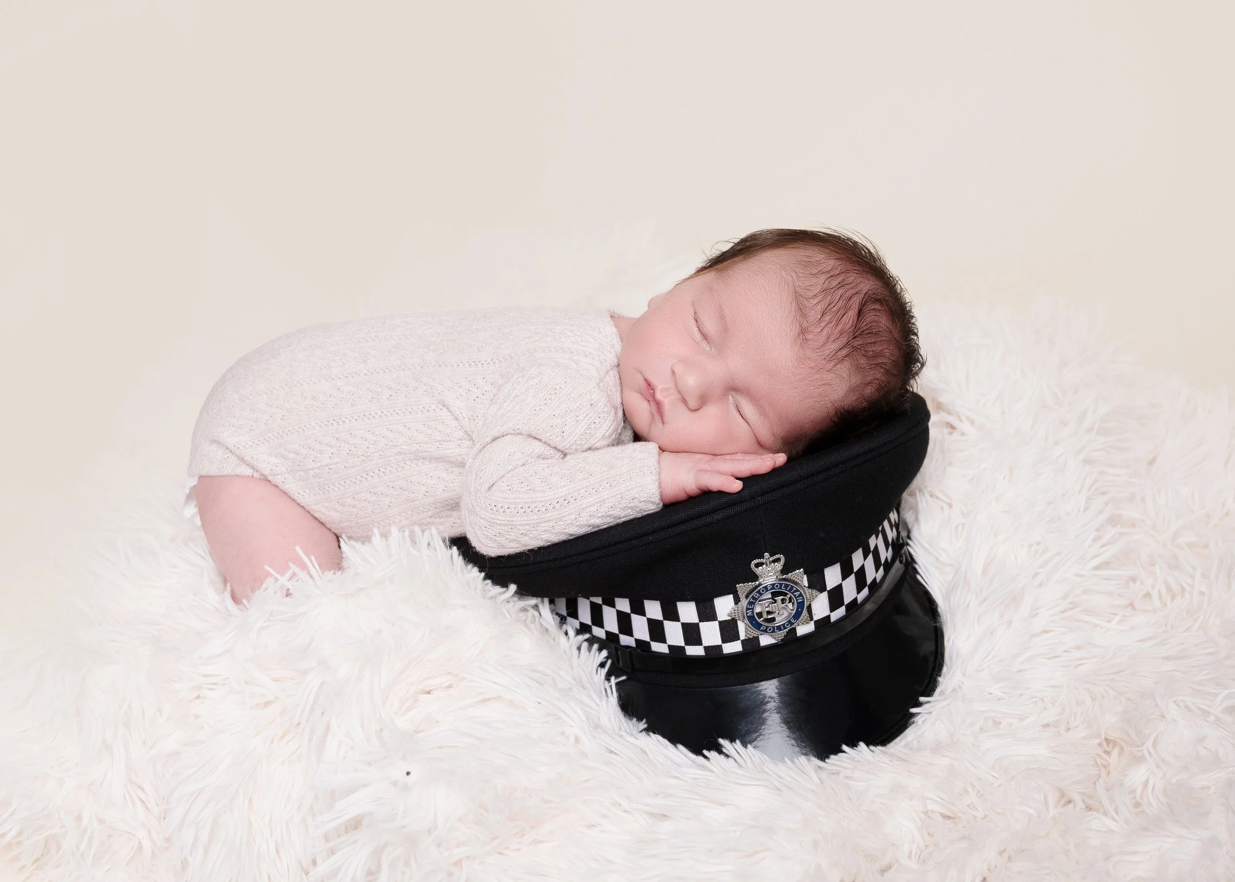 newborn-photographer-west-london.jpg